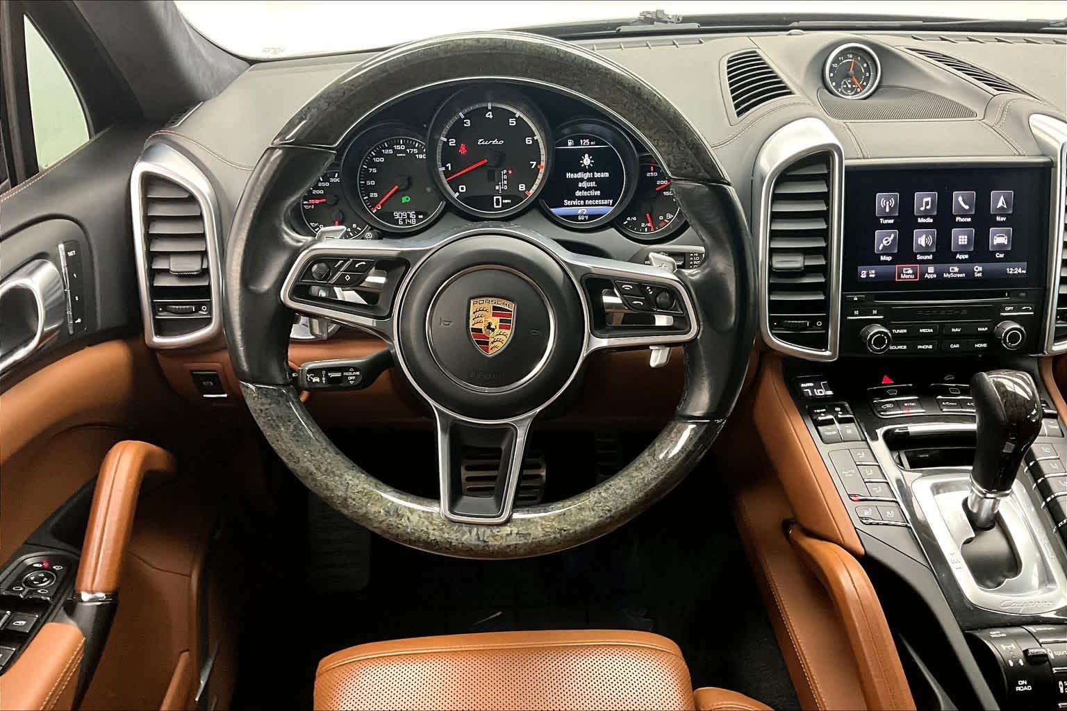 Thumbnail: 2017 Porsche Cayenne - 2
