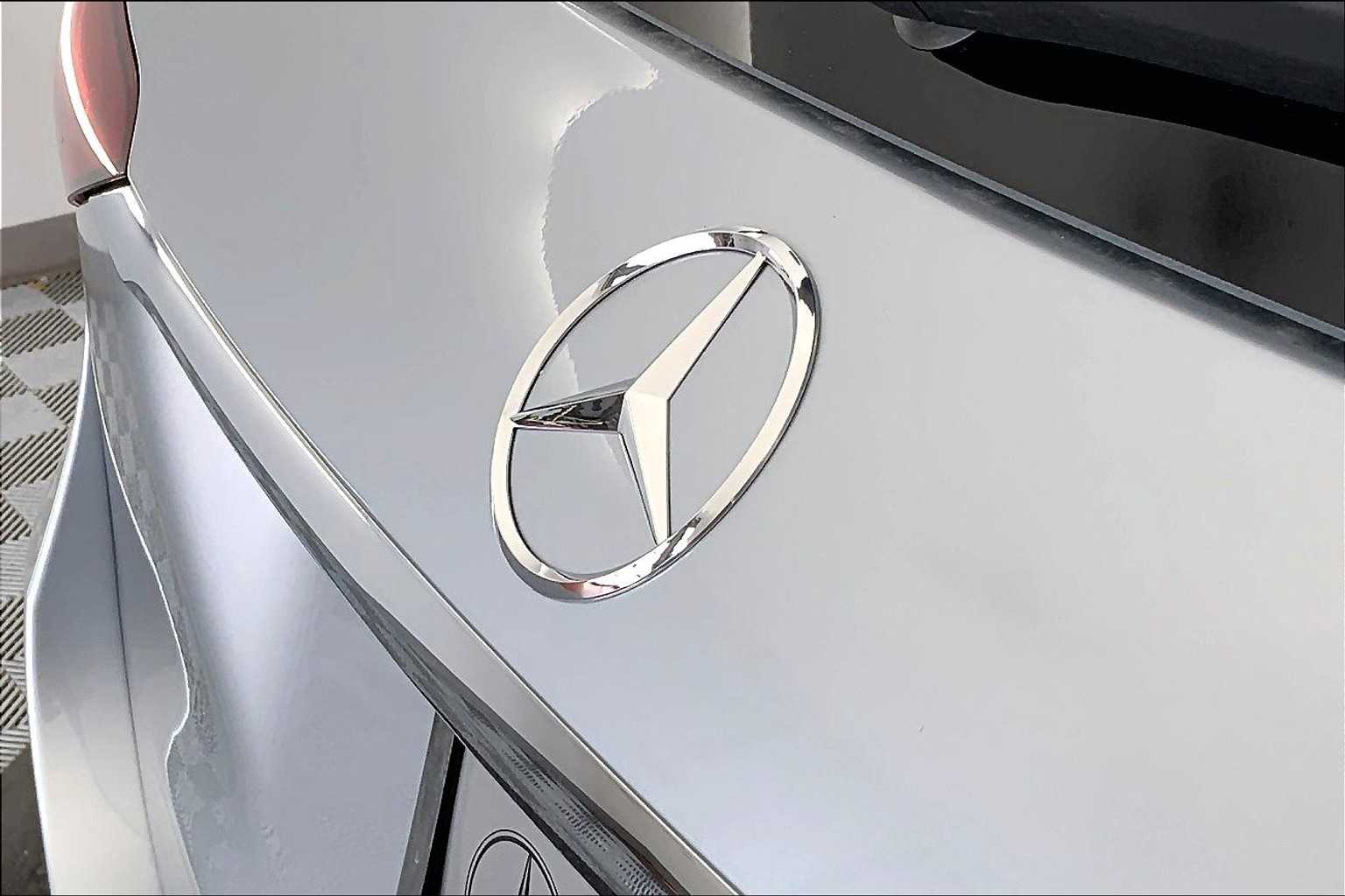 Thumbnail: 2026 Mercedes-Benz GLE - 22