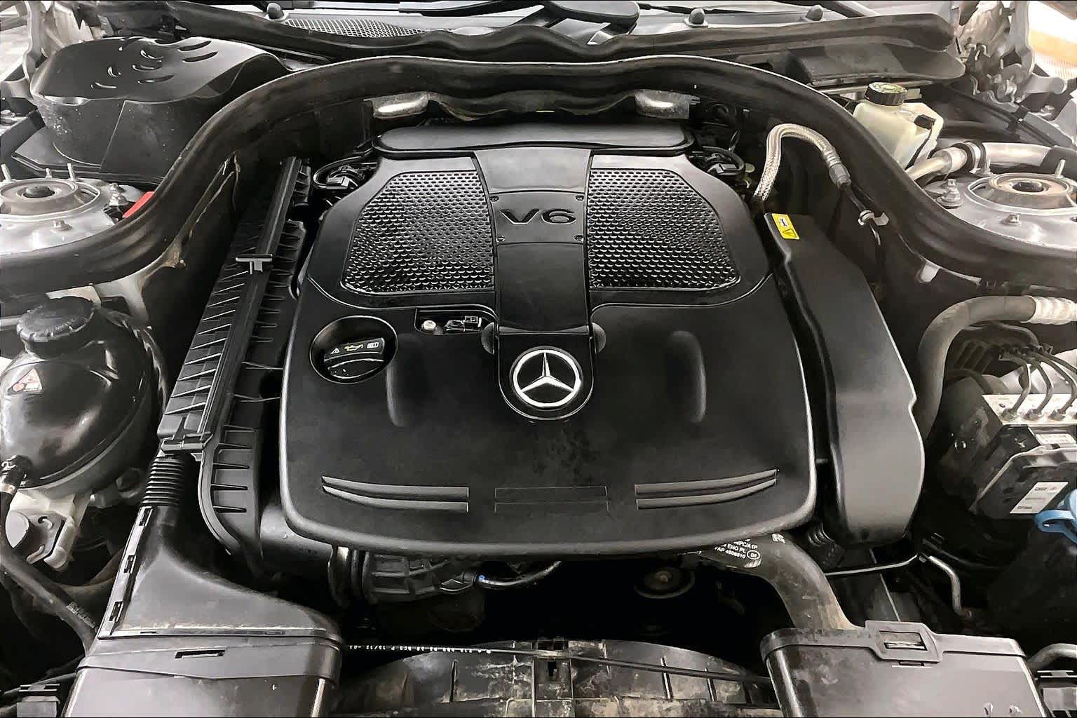 Thumbnail: 2012 Mercedes-Benz E-Class - 9