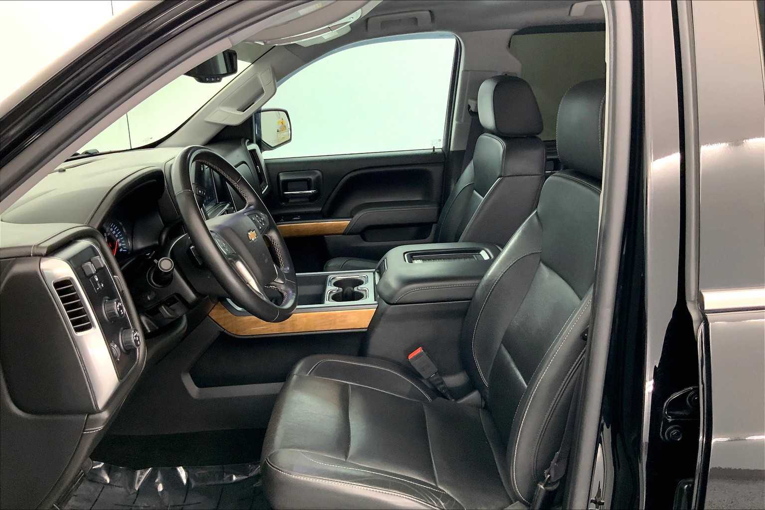 Thumbnail: 2017 Chevrolet Silverado 1500 - 11