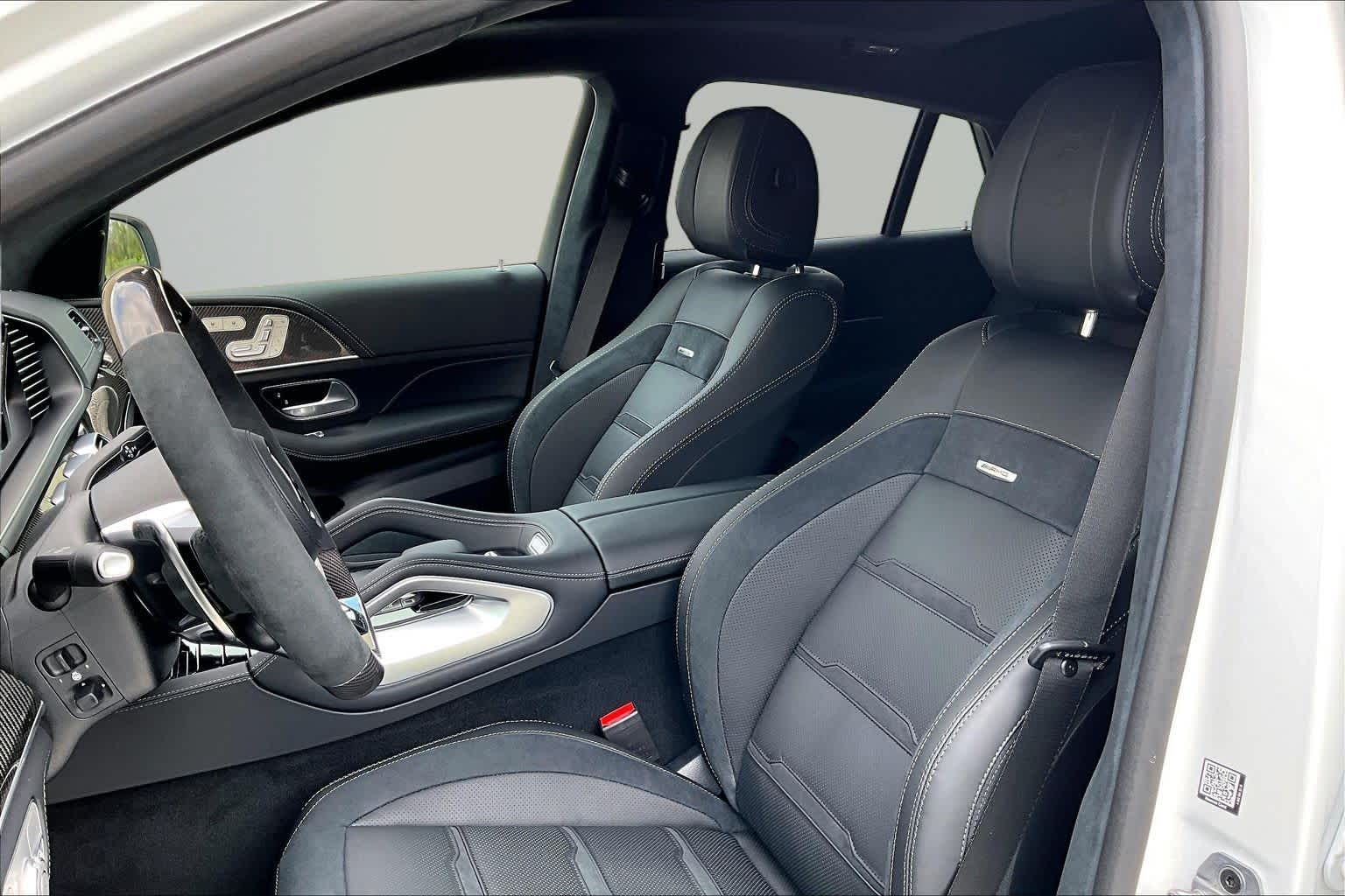 Thumbnail: 2026 Mercedes-Benz GL-Class - 11