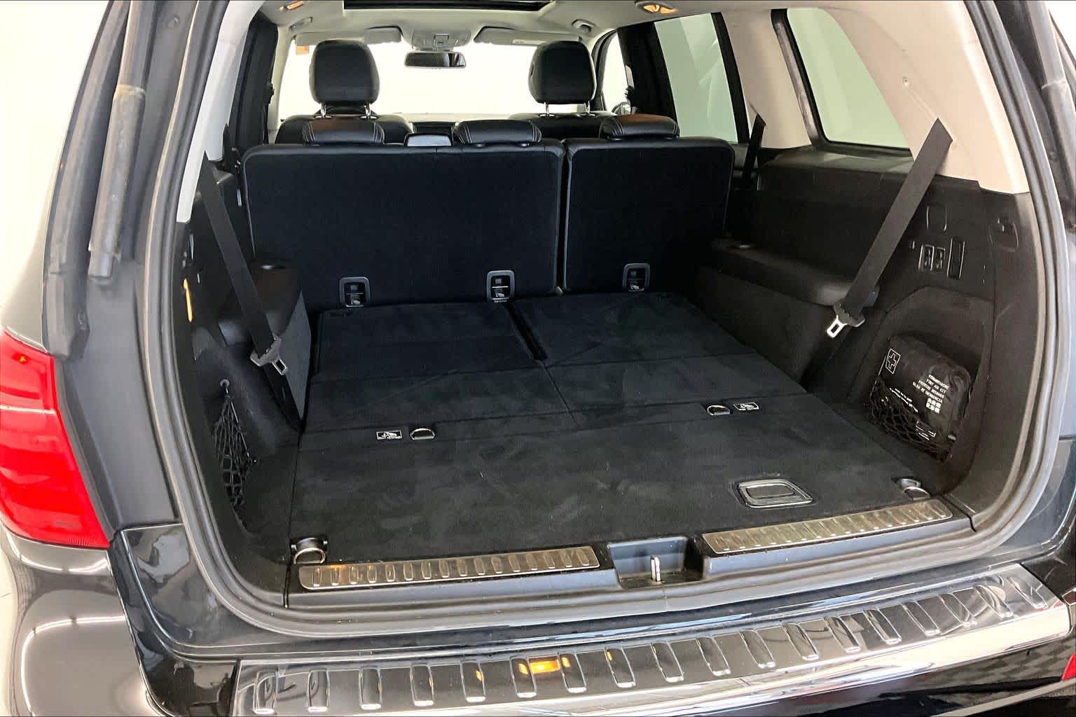 Thumbnail: 2015 Mercedes-Benz GL-Class - 19