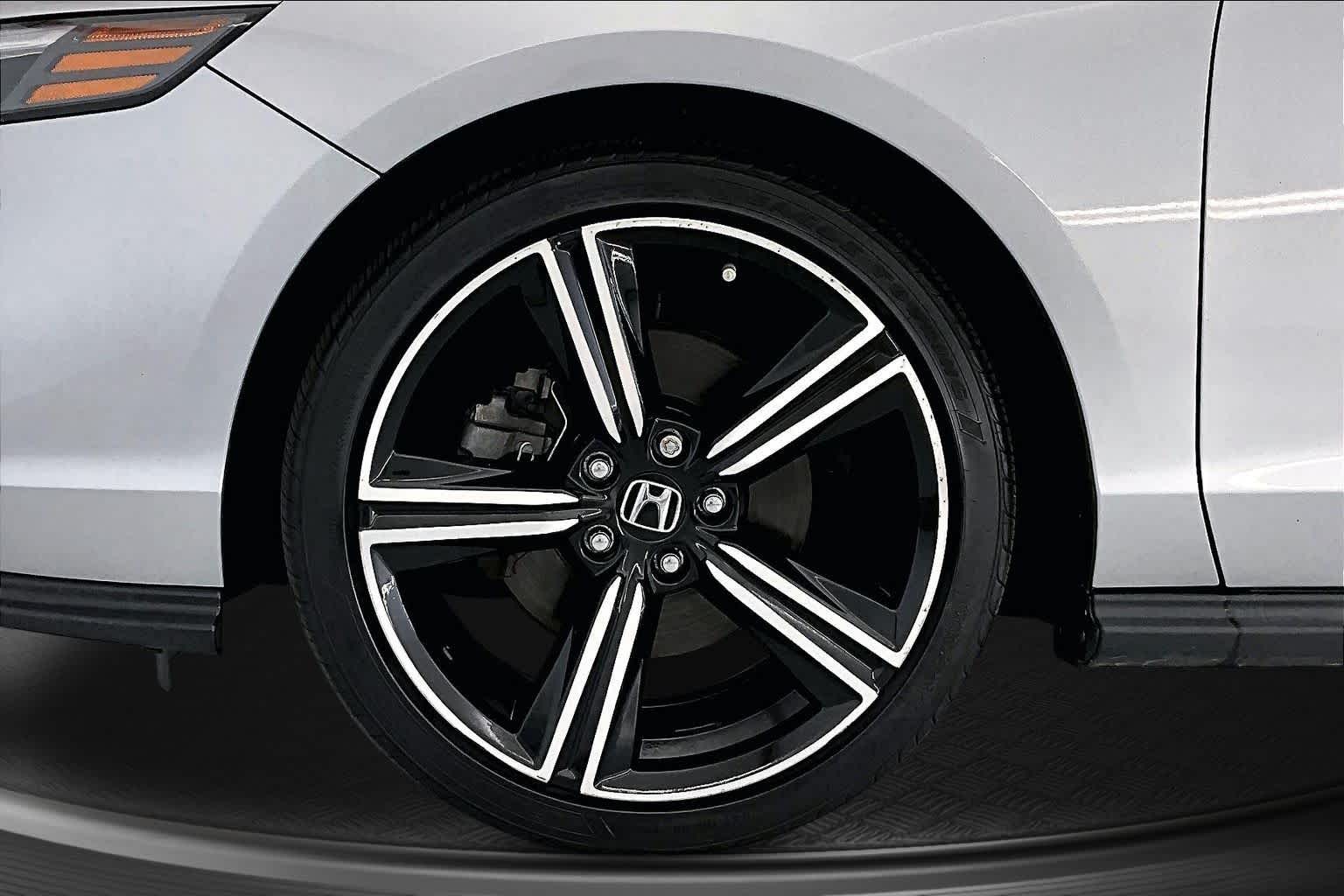 Thumbnail: 2023 Honda Accord - 8