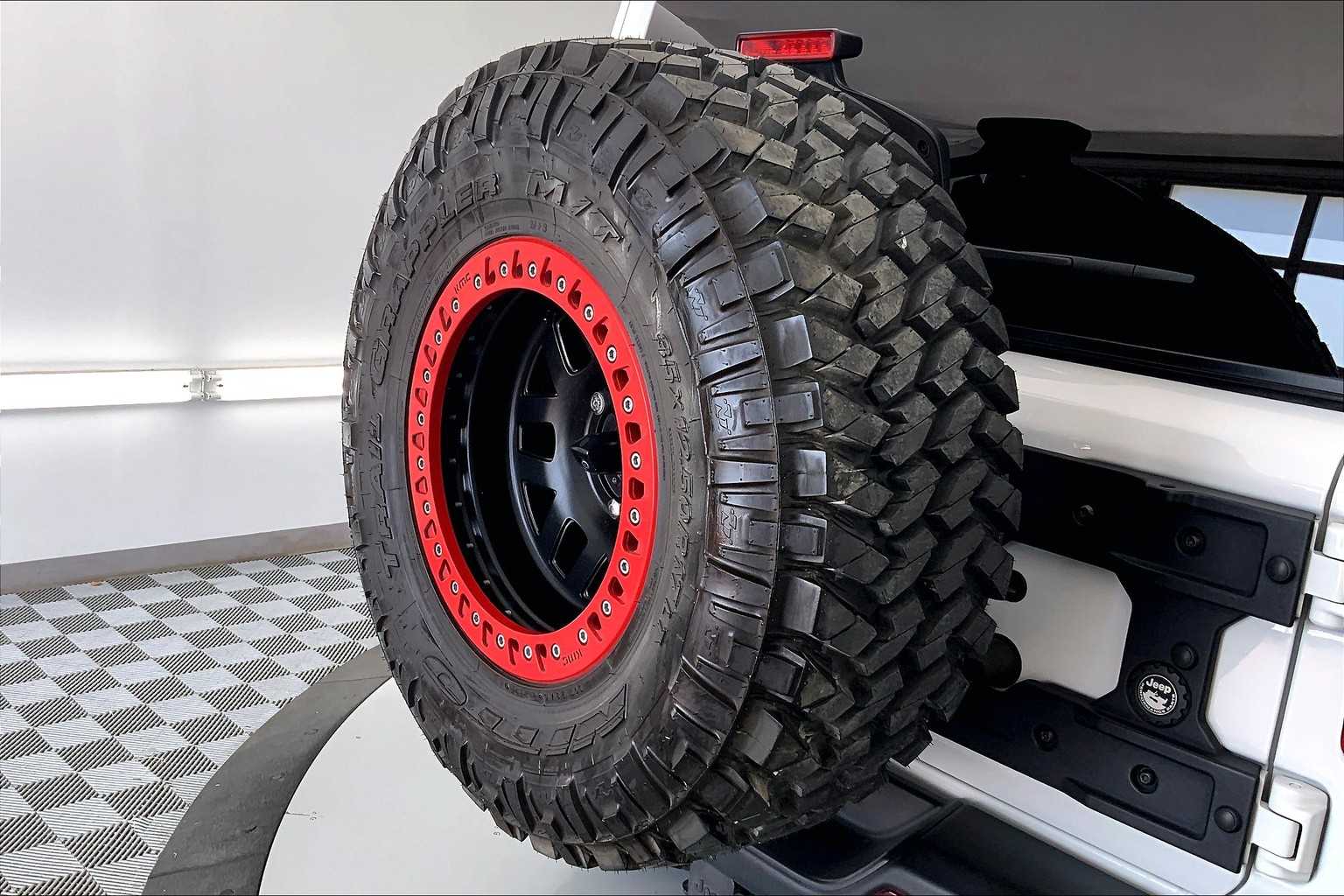 Thumbnail: 2021 Jeep Wrangler - 7