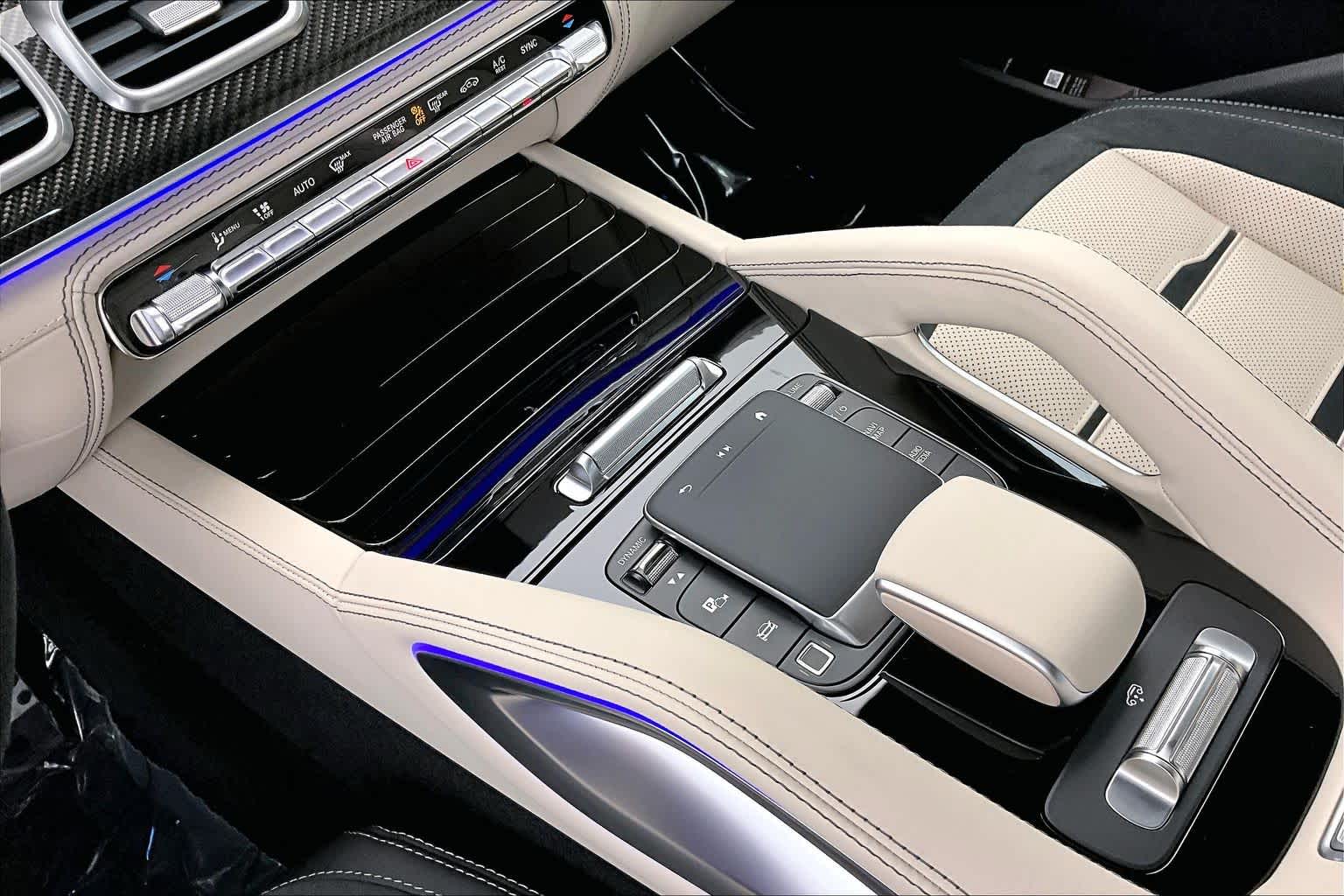 Thumbnail: 2026 Mercedes-Benz GL-Class - 17