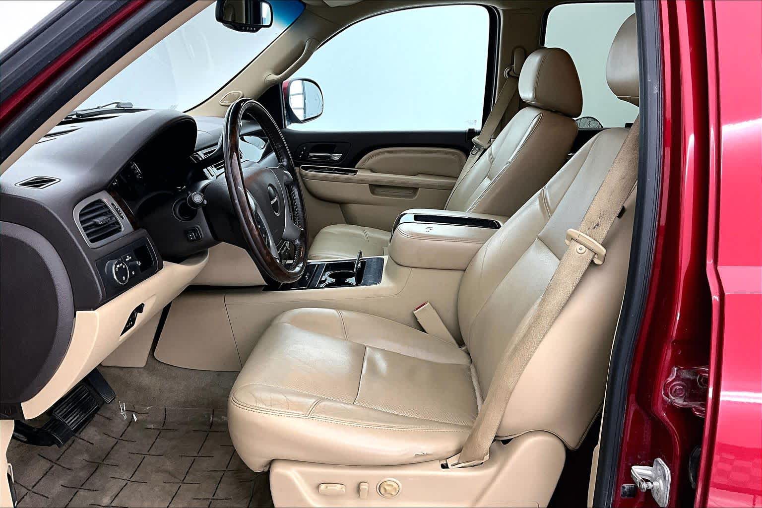 Thumbnail: 2012 GMC Yukon XL - 11