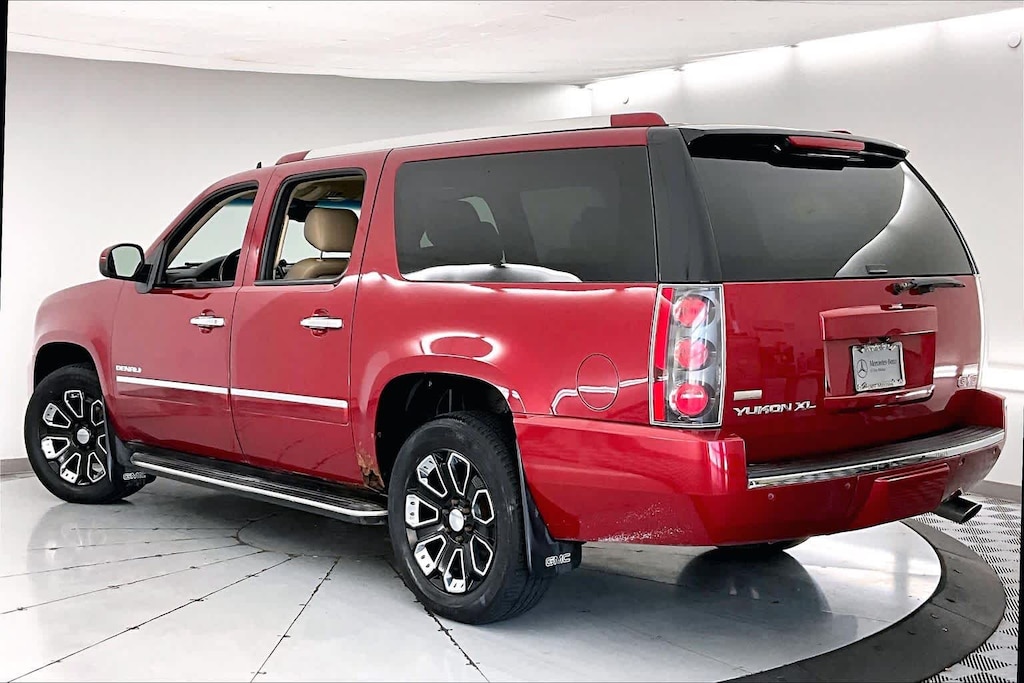 Used 2012 GMC Yukon XL 1500 Denali SUV