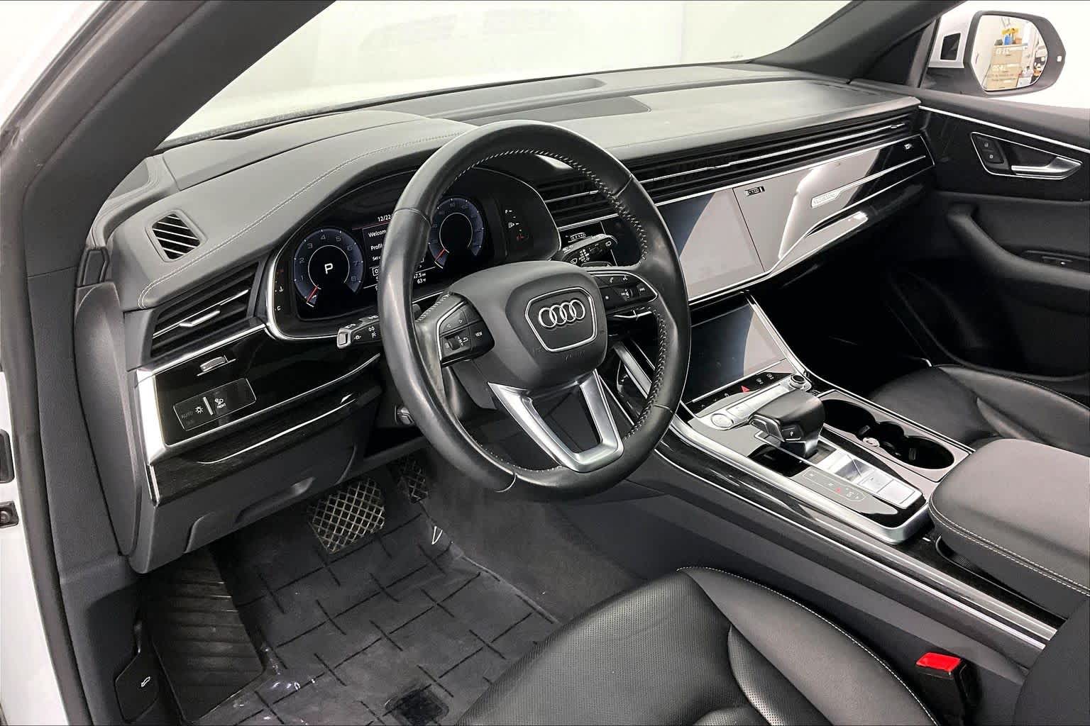 Thumbnail: 2019 Audi Q8 - 2