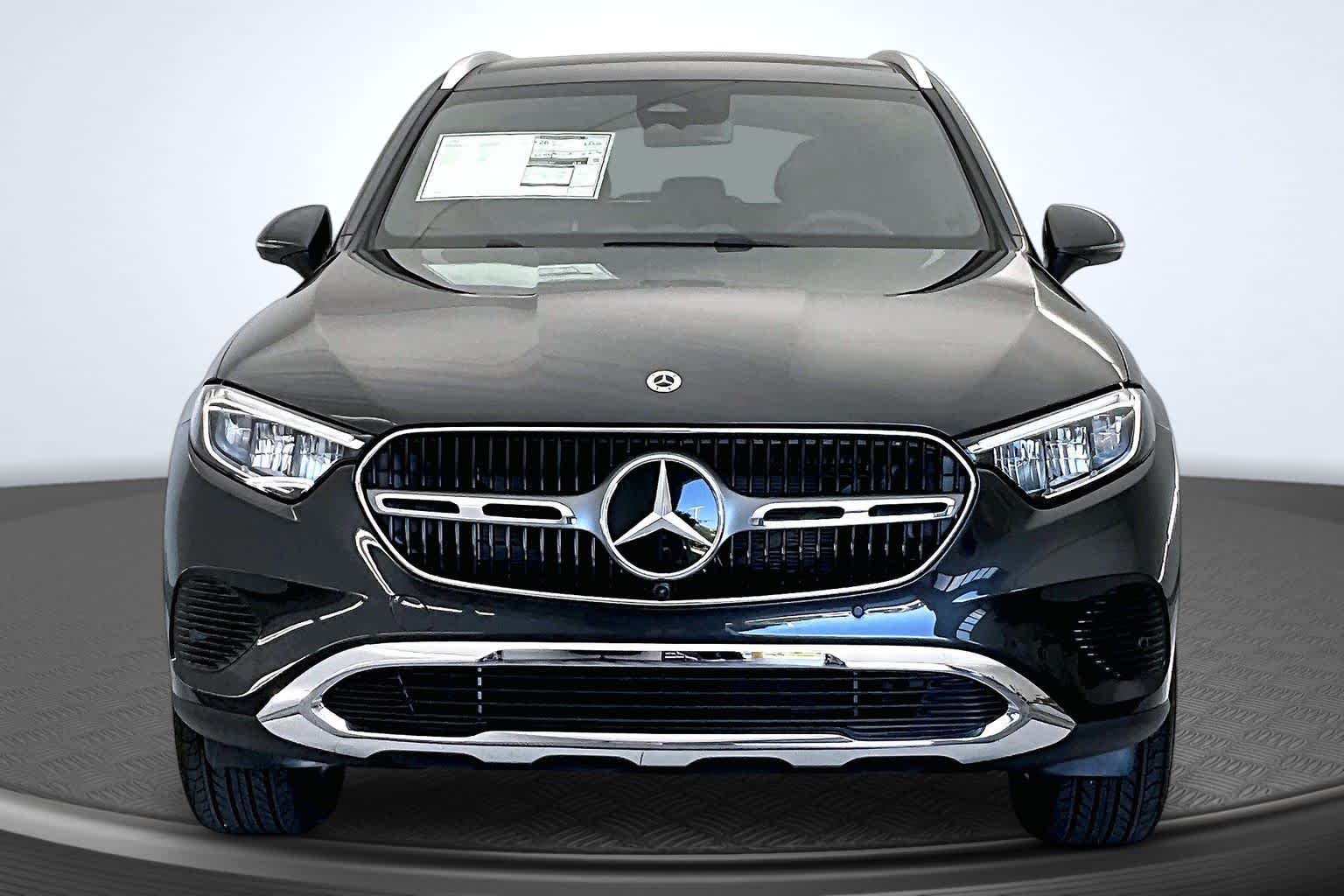 Thumbnail: 2026 Mercedes-Benz GLC - 6