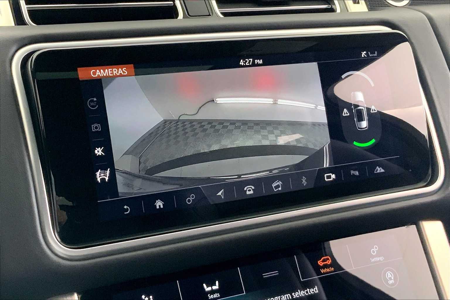 Thumbnail: 2018 Land Rover Range Rover - 21