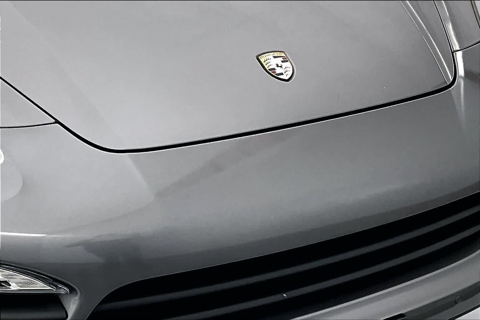 Thumbnail: 2014 Porsche Cayenne - 26