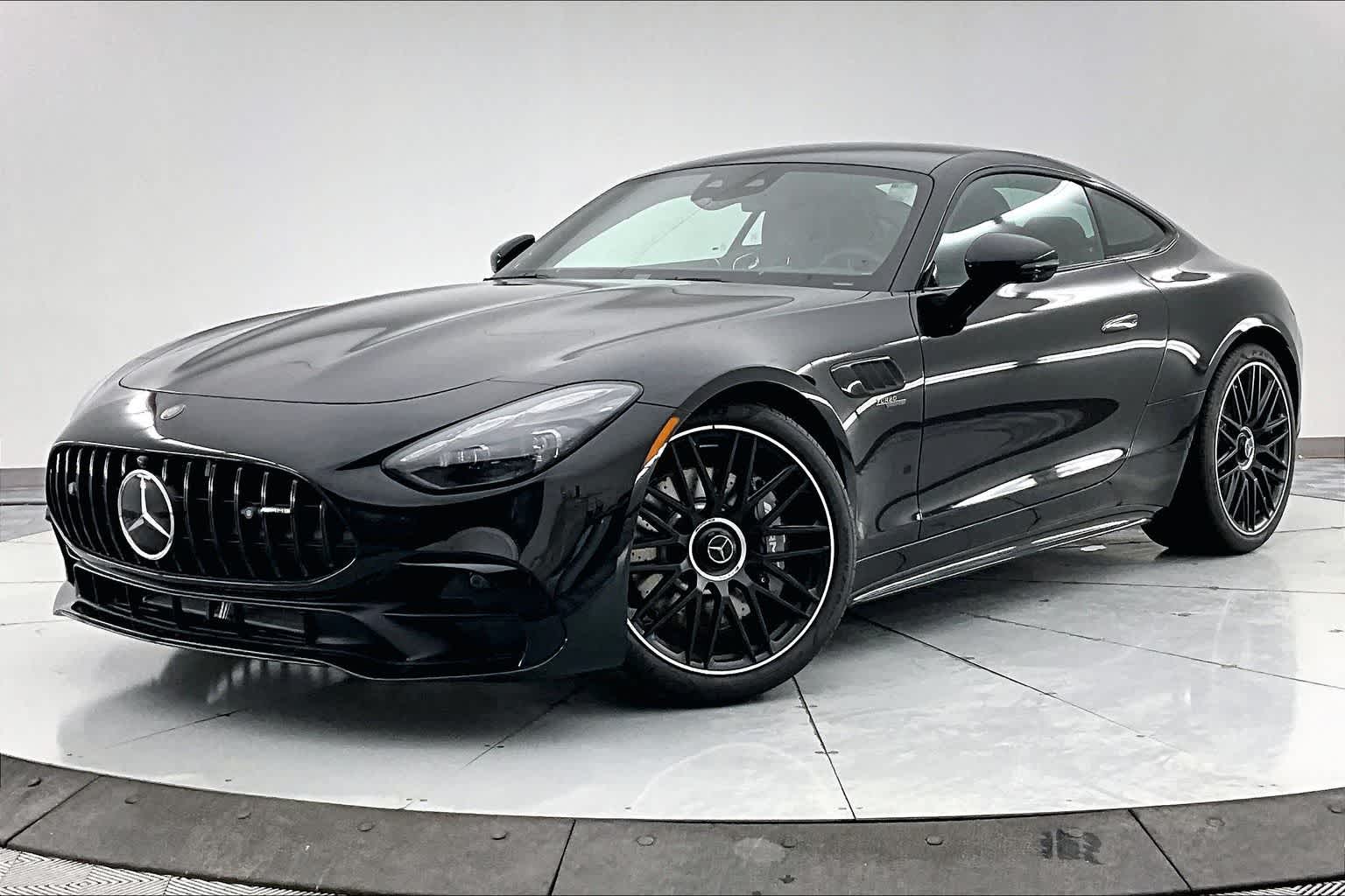 Thumbnail: 2026 Mercedes-Benz AMG GT - 1