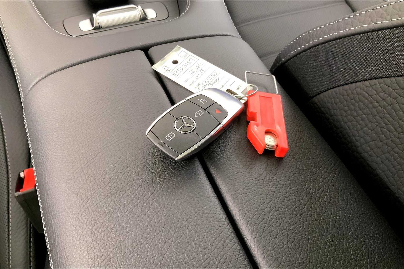 Thumbnail: 2026 Mercedes-Benz GLS - 20