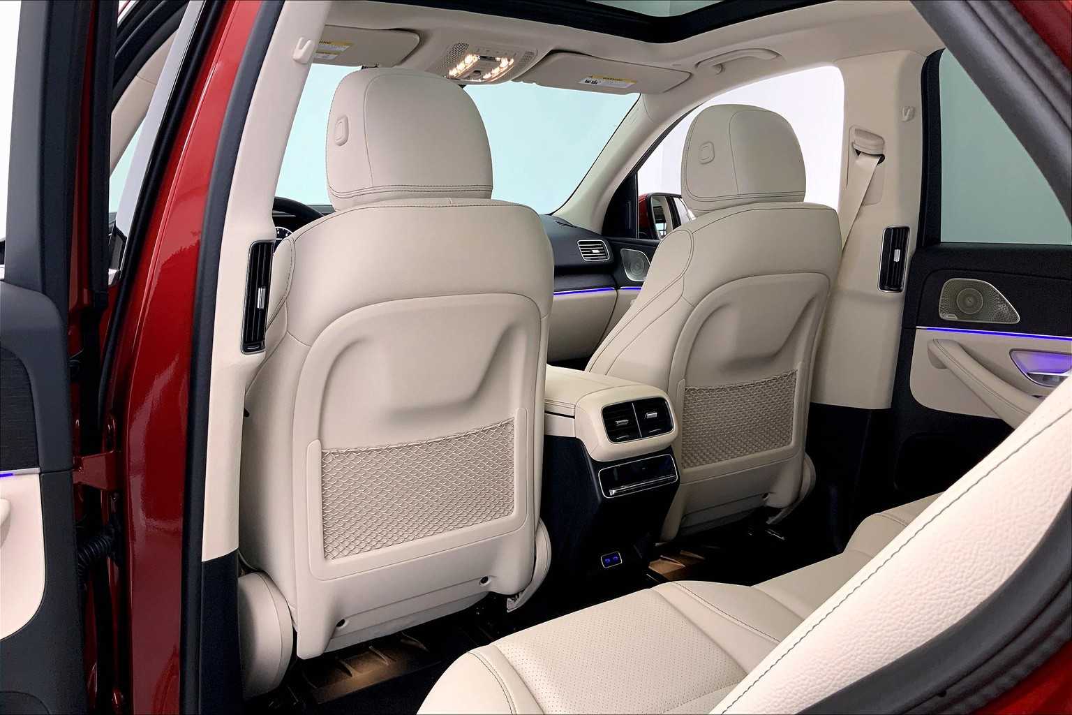 Thumbnail: 2025 Mercedes-Benz GLE - 12