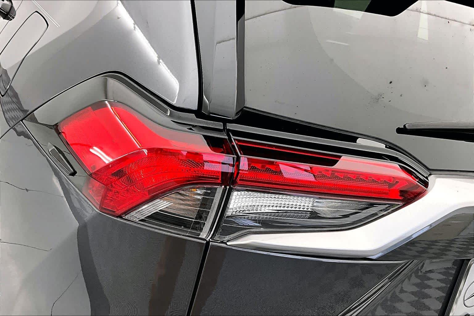 Thumbnail: 2023 Toyota RAV4 - 25