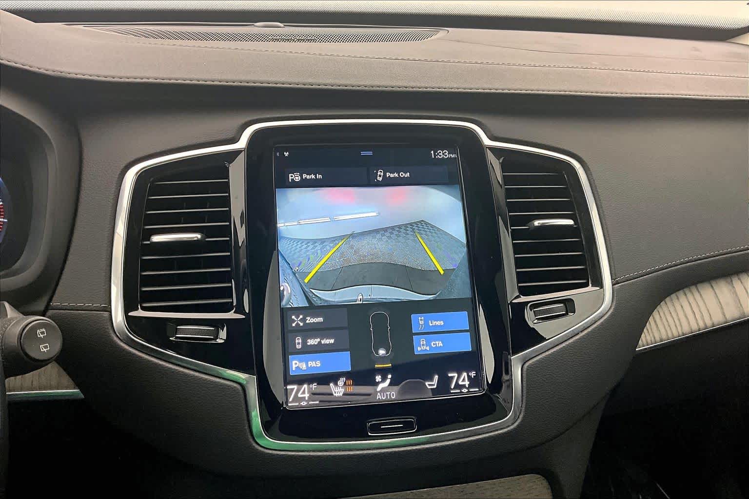 Thumbnail: 2021 Volvo XC90 - 21