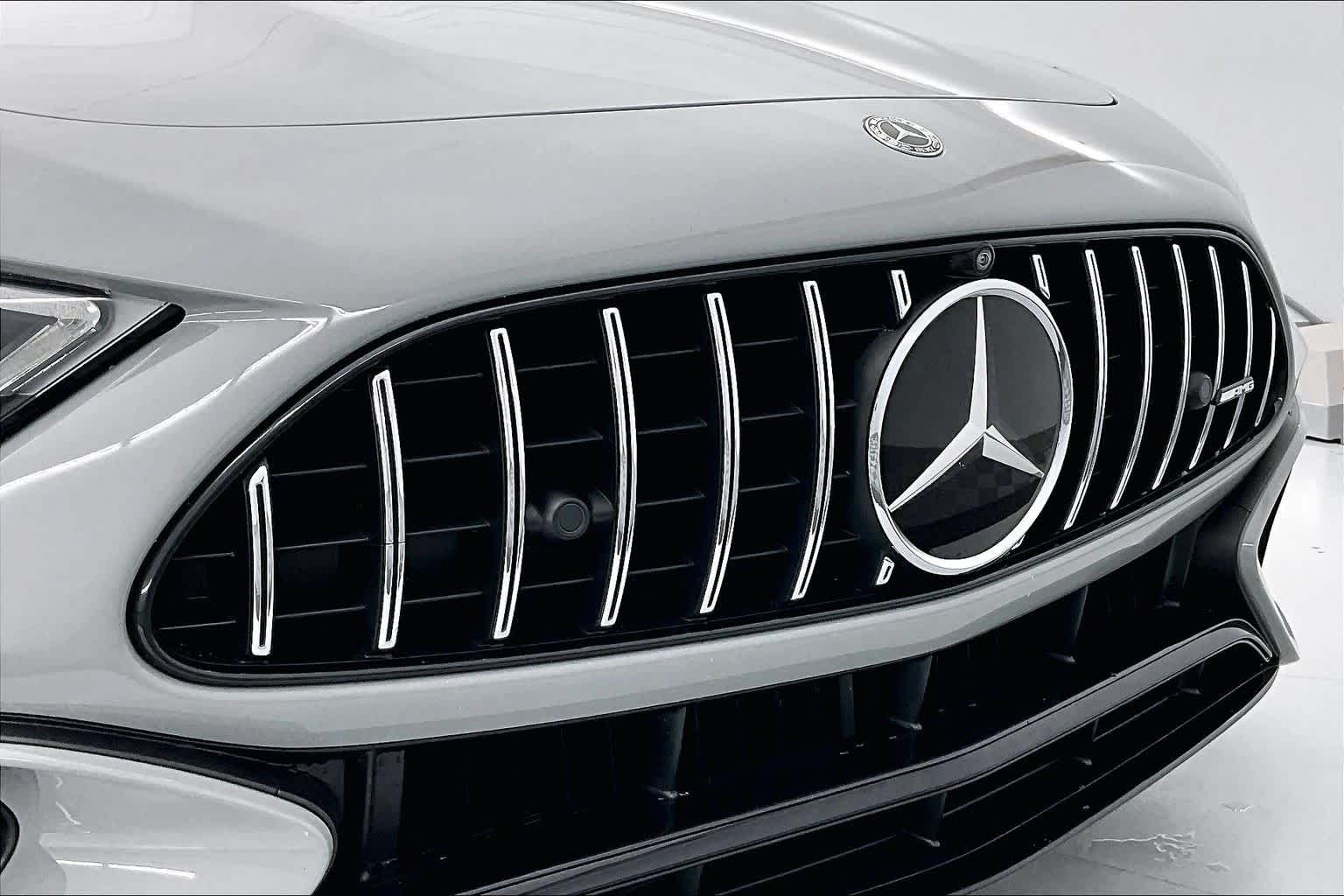 Thumbnail: 2022 Mercedes-Benz SL-Class - 26