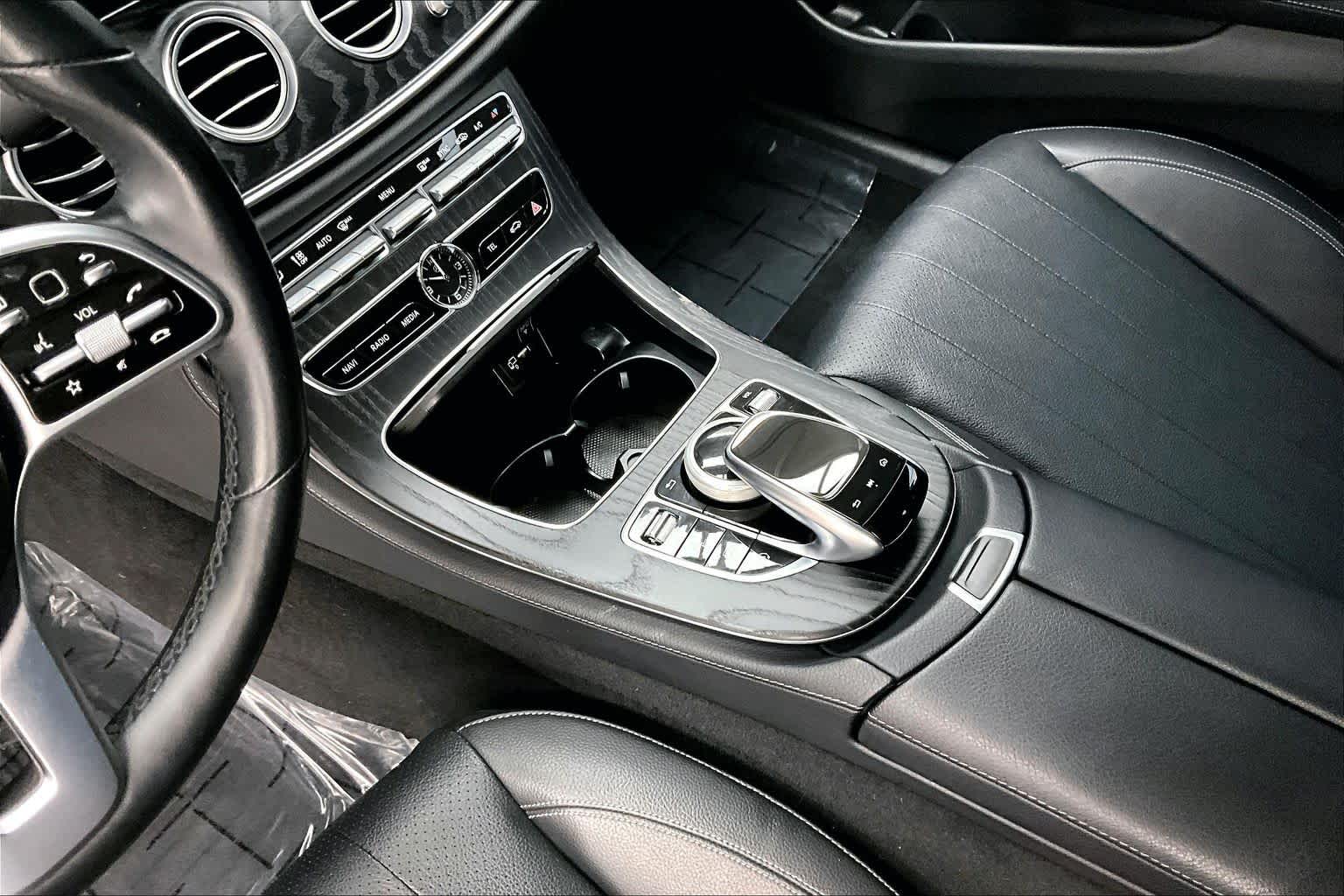 Thumbnail: 2019 Mercedes-Benz E-Class - 17