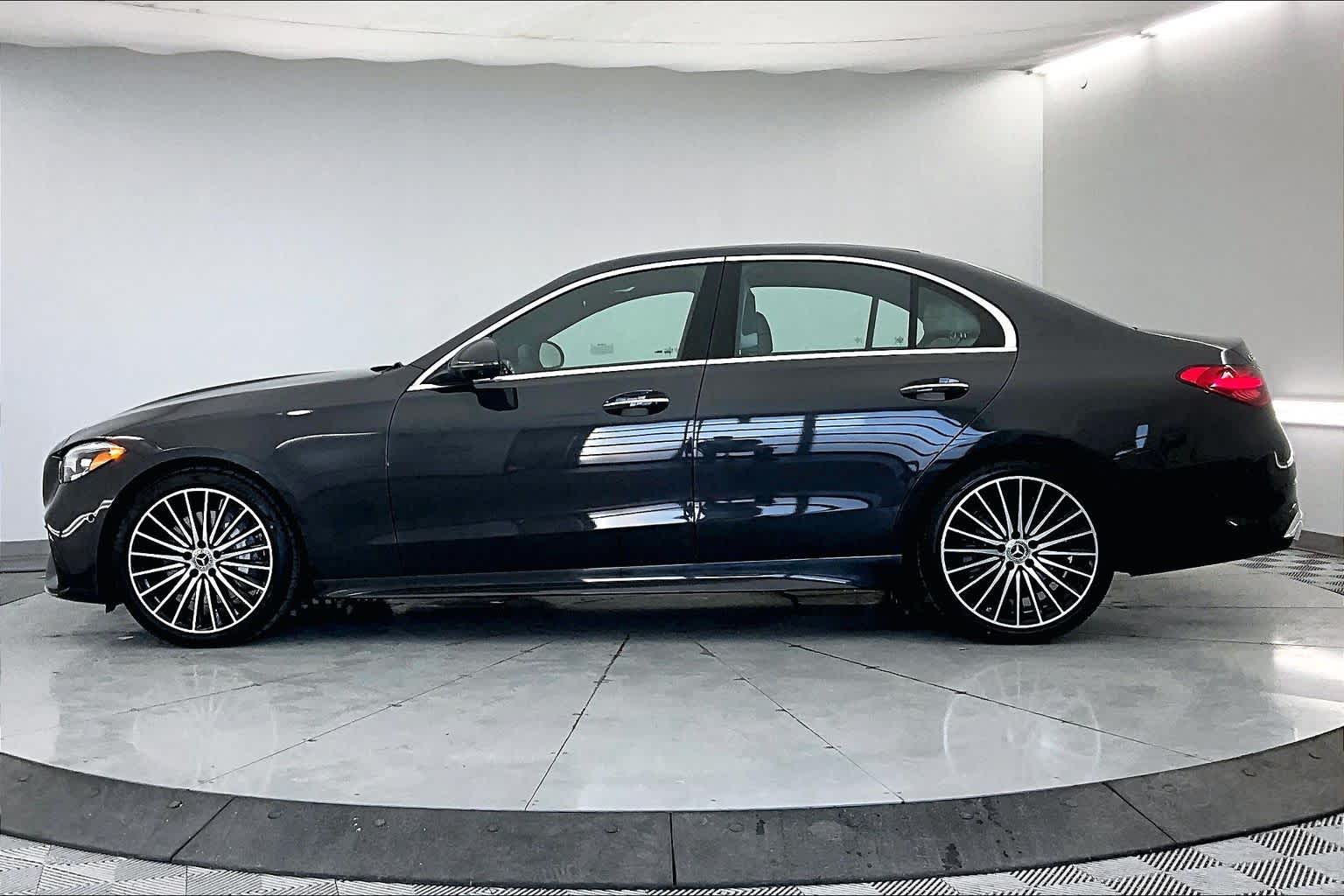 Thumbnail: 2026 Mercedes-Benz C-Class - 3