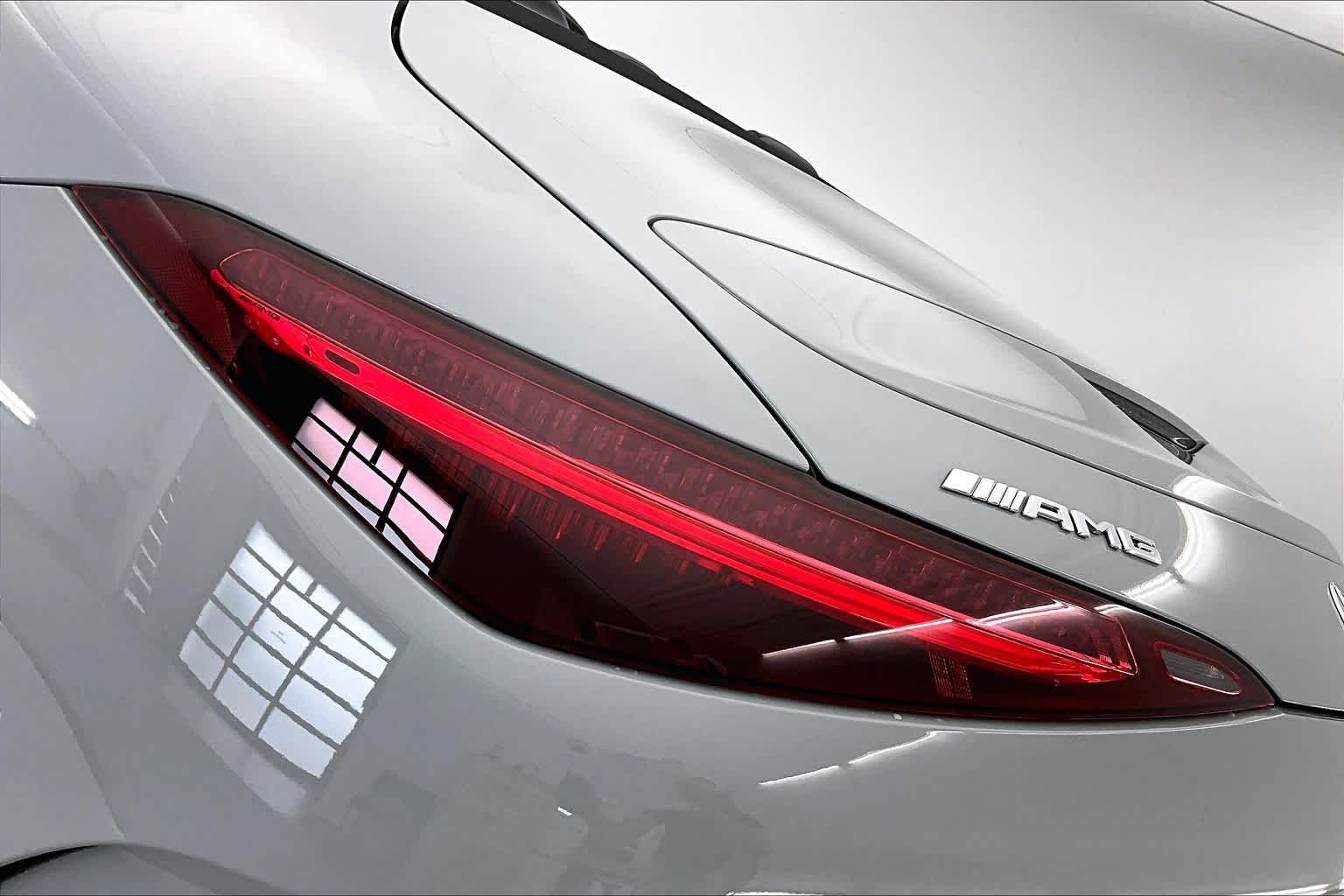 Thumbnail: 2022 Mercedes-Benz SL-Class - 25