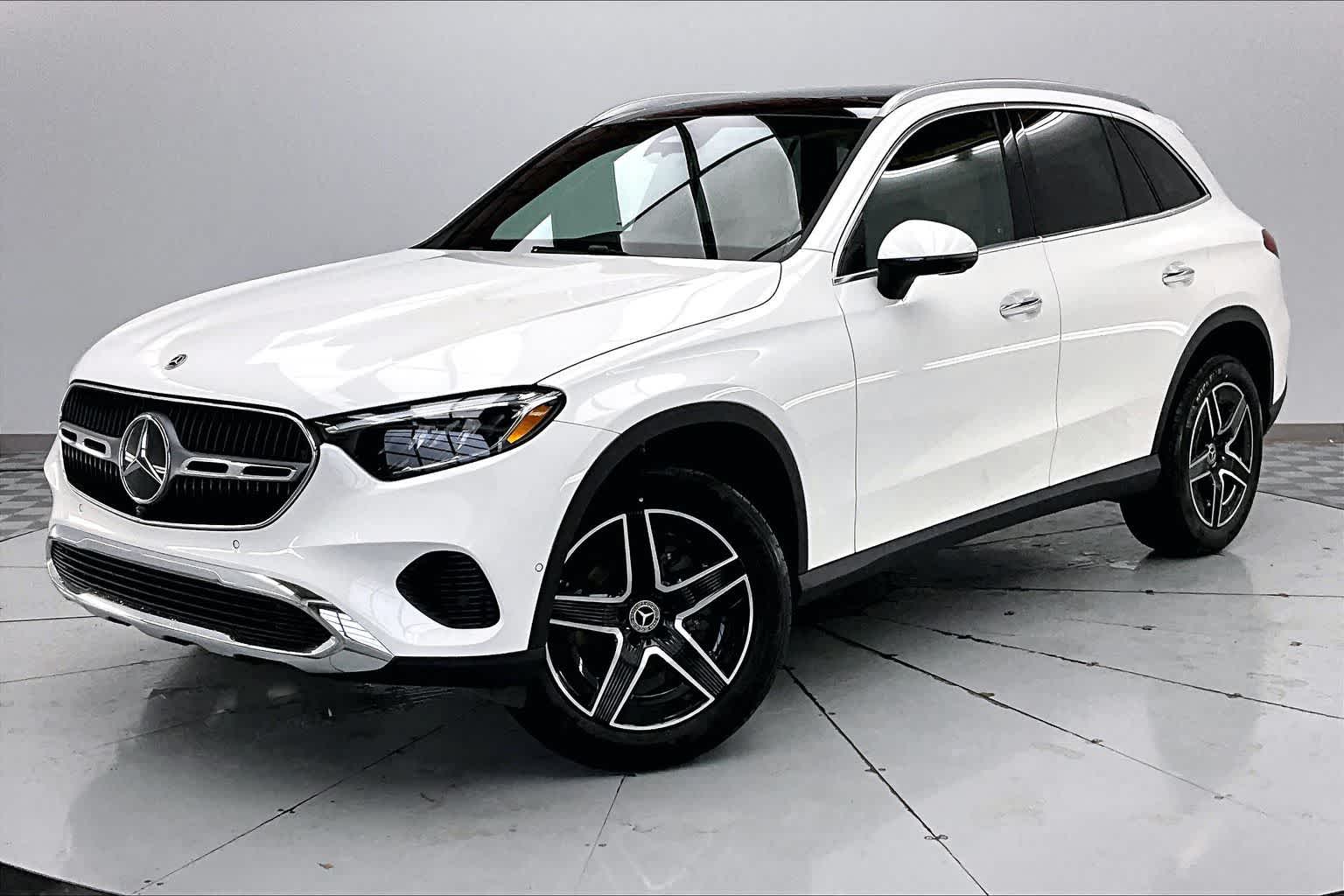 Thumbnail: 2026 Mercedes-Benz GLC - 1