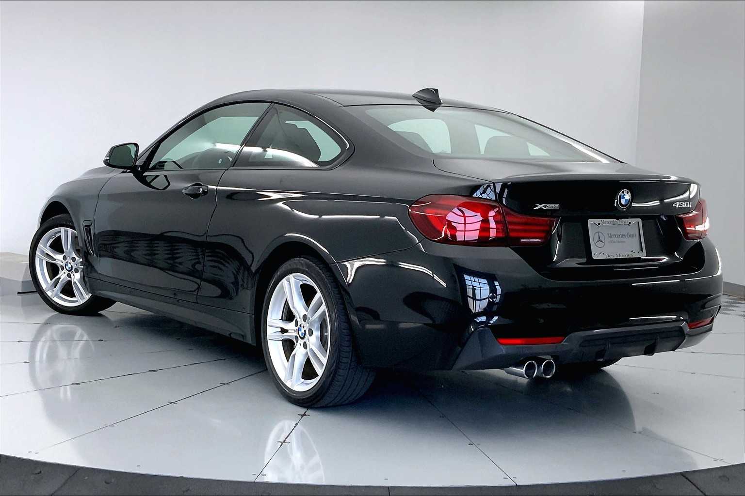 Thumbnail: 2020 BMW 4 Series - 4