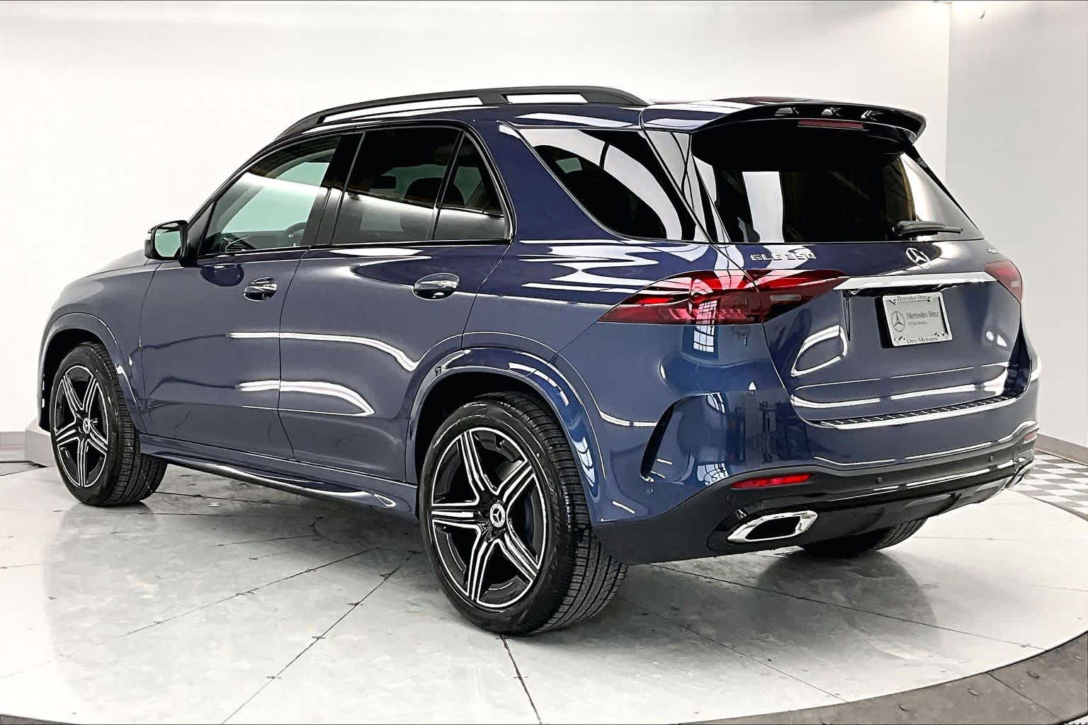 Thumbnail: 2026 Mercedes-Benz GLE - 4