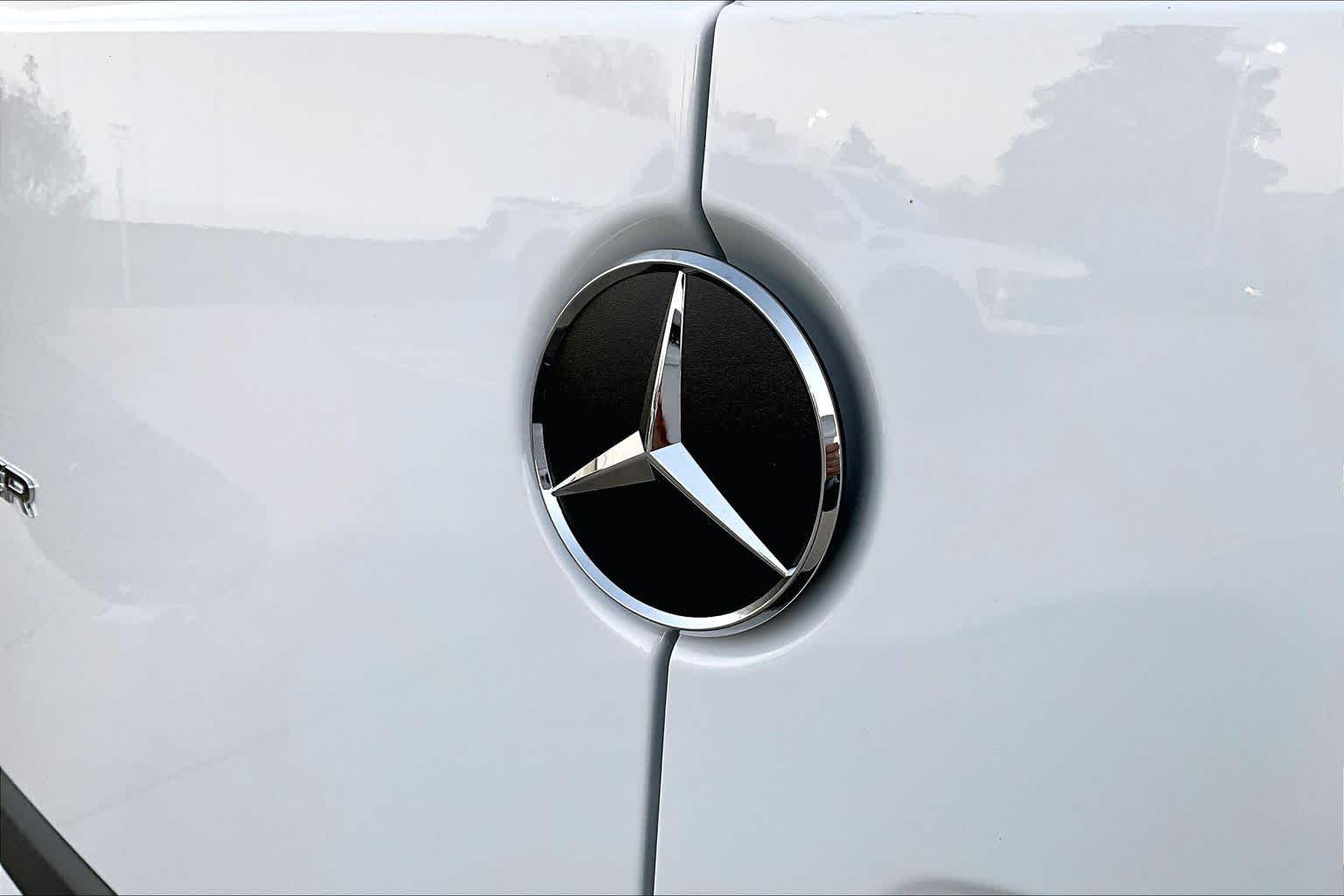 Thumbnail: 2026 Mercedes-Benz Sprinter - 21