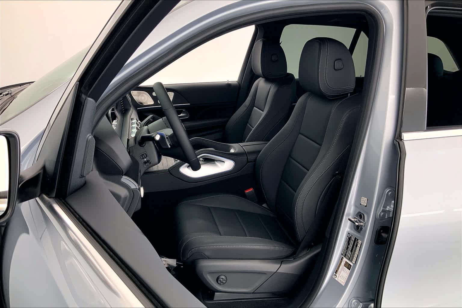 Thumbnail: 2025 Mercedes-Benz GLE - 11