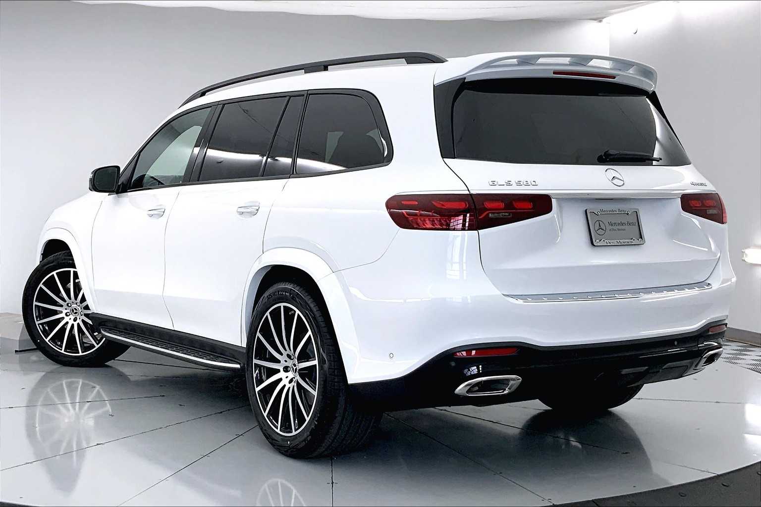 Thumbnail: 2026 Mercedes-Benz GLS - 4
