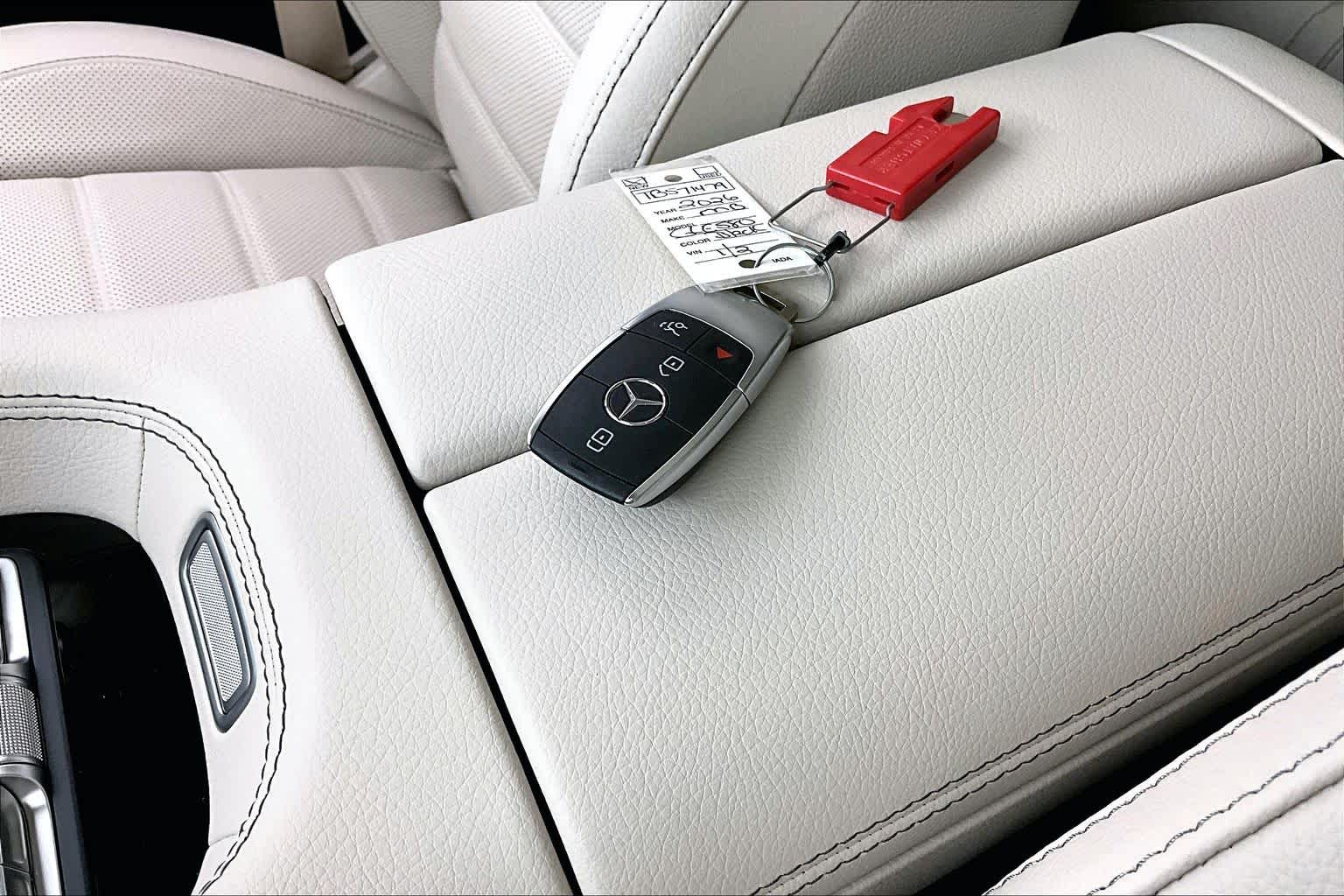 Thumbnail: 2026 Mercedes-Benz GLE - 20