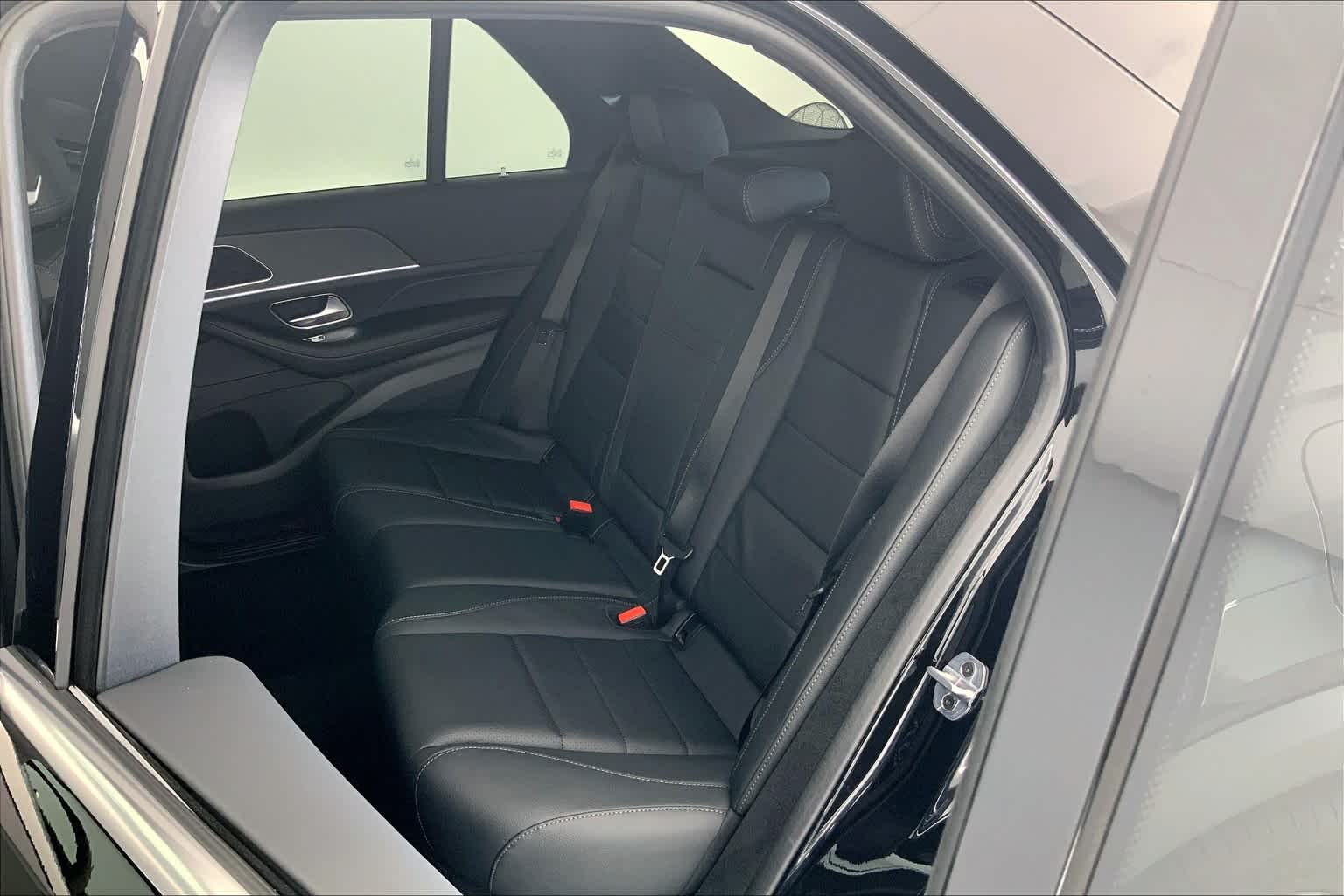 2025 Mercedes-Benz GLE 450 13