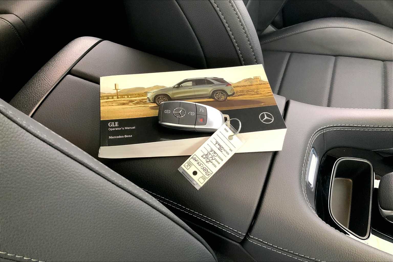 Thumbnail: 2023 Mercedes-Benz GLE - 20