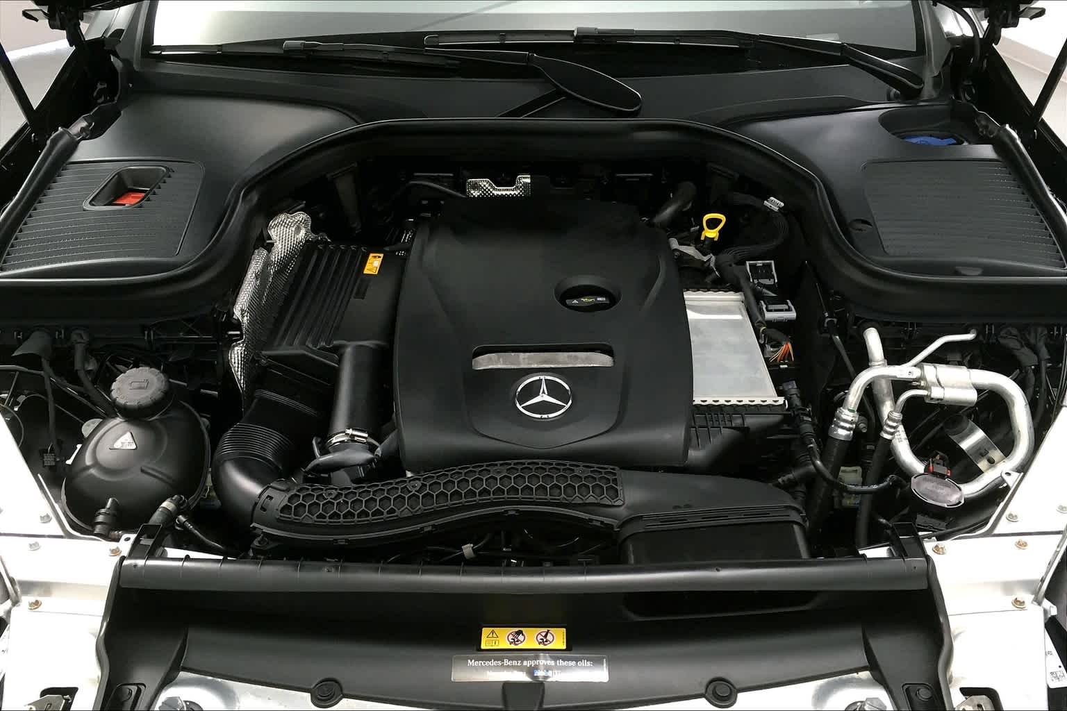 Thumbnail: 2018 Mercedes-Benz GLC - 9