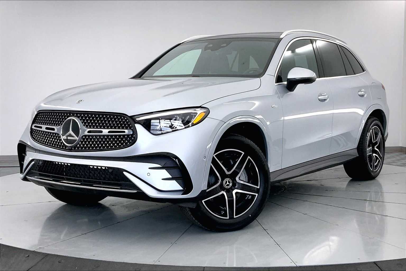2025 Mercedes-Benz GLC 350 -
                  Urbandale, IA