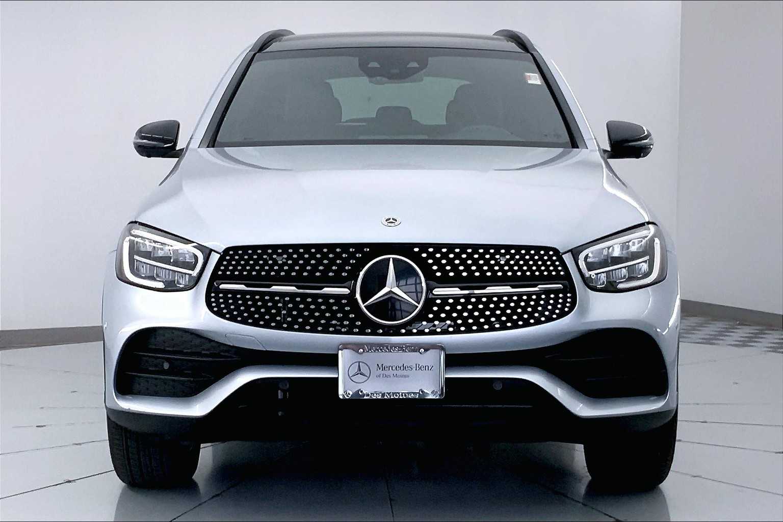 Thumbnail: 2022 Mercedes-Benz GLC - 6