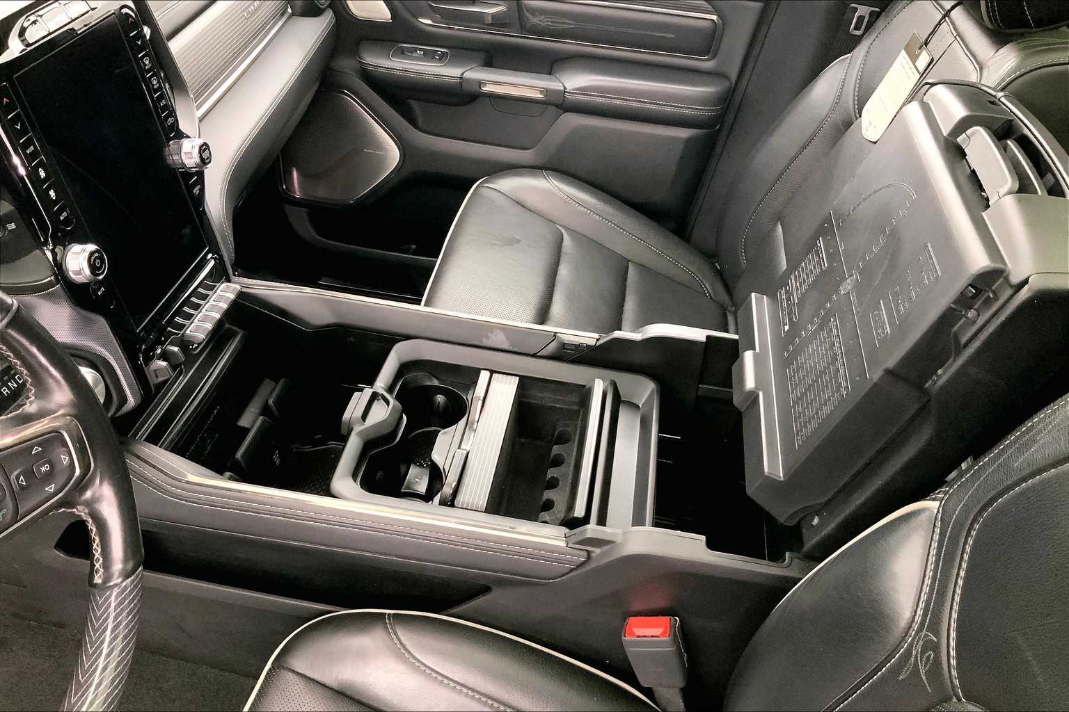 Thumbnail: 2020 RAM 1500 - 28