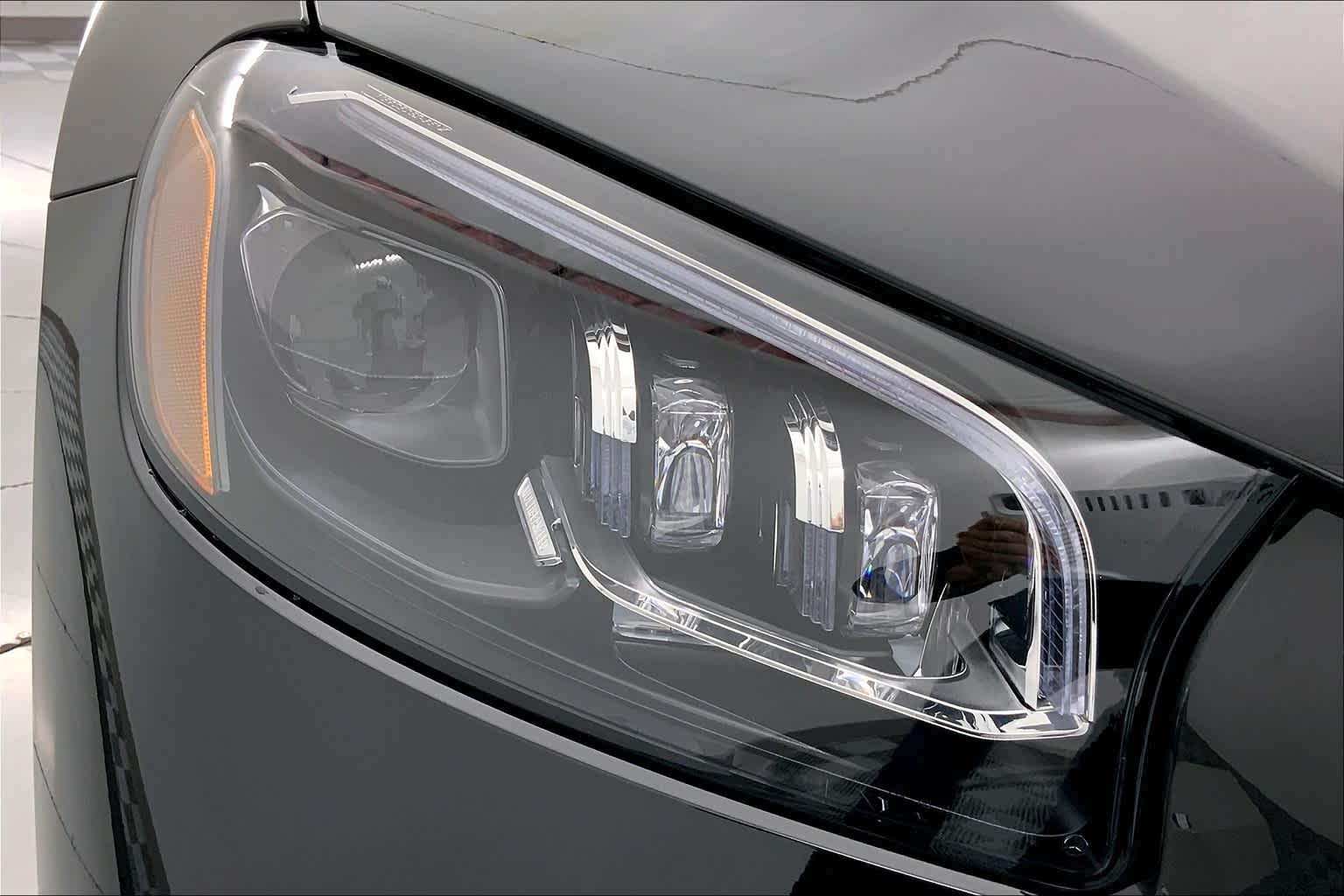 Thumbnail: 2025 Mercedes-Benz GLS - 21