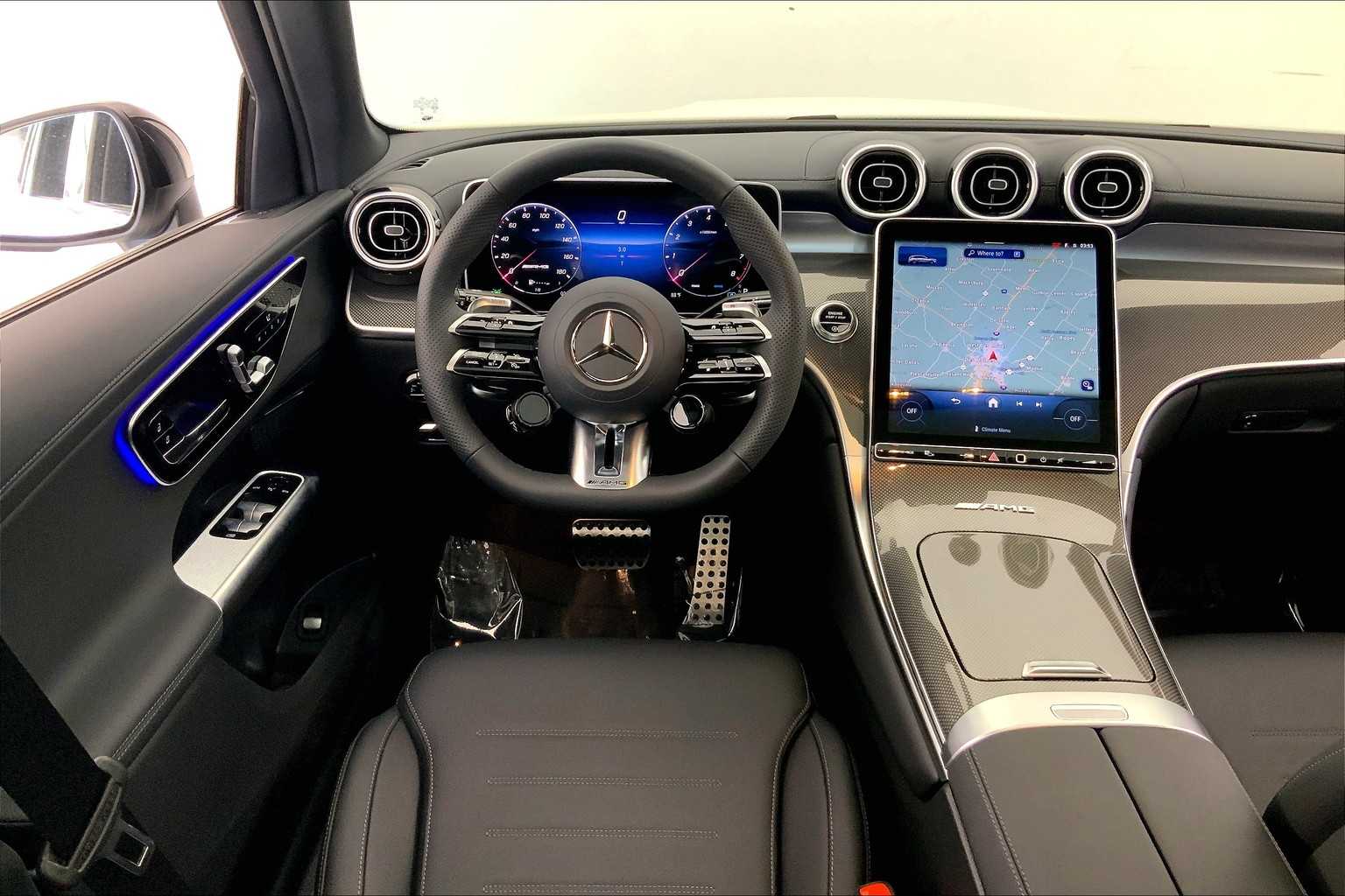 Thumbnail: 2026 Mercedes-Benz GLC - 15