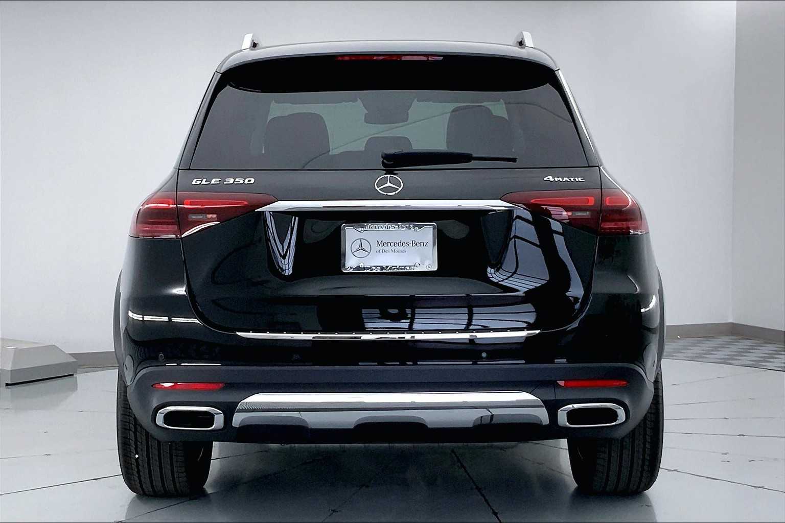 Thumbnail: 2026 Mercedes-Benz GLE - 5