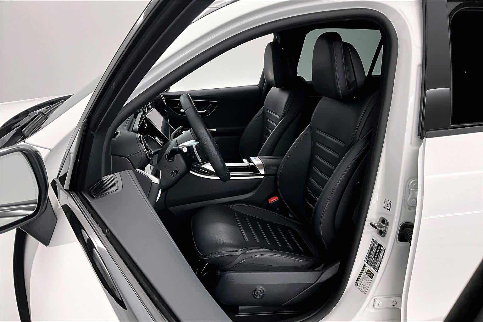 Thumbnail: 2024 Mercedes-Benz GLC - 11