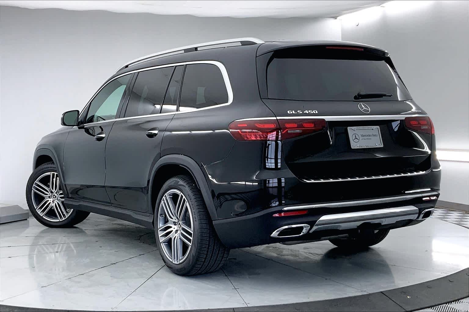 2025 Mercedes-Benz GLS 450 4MATIC 4