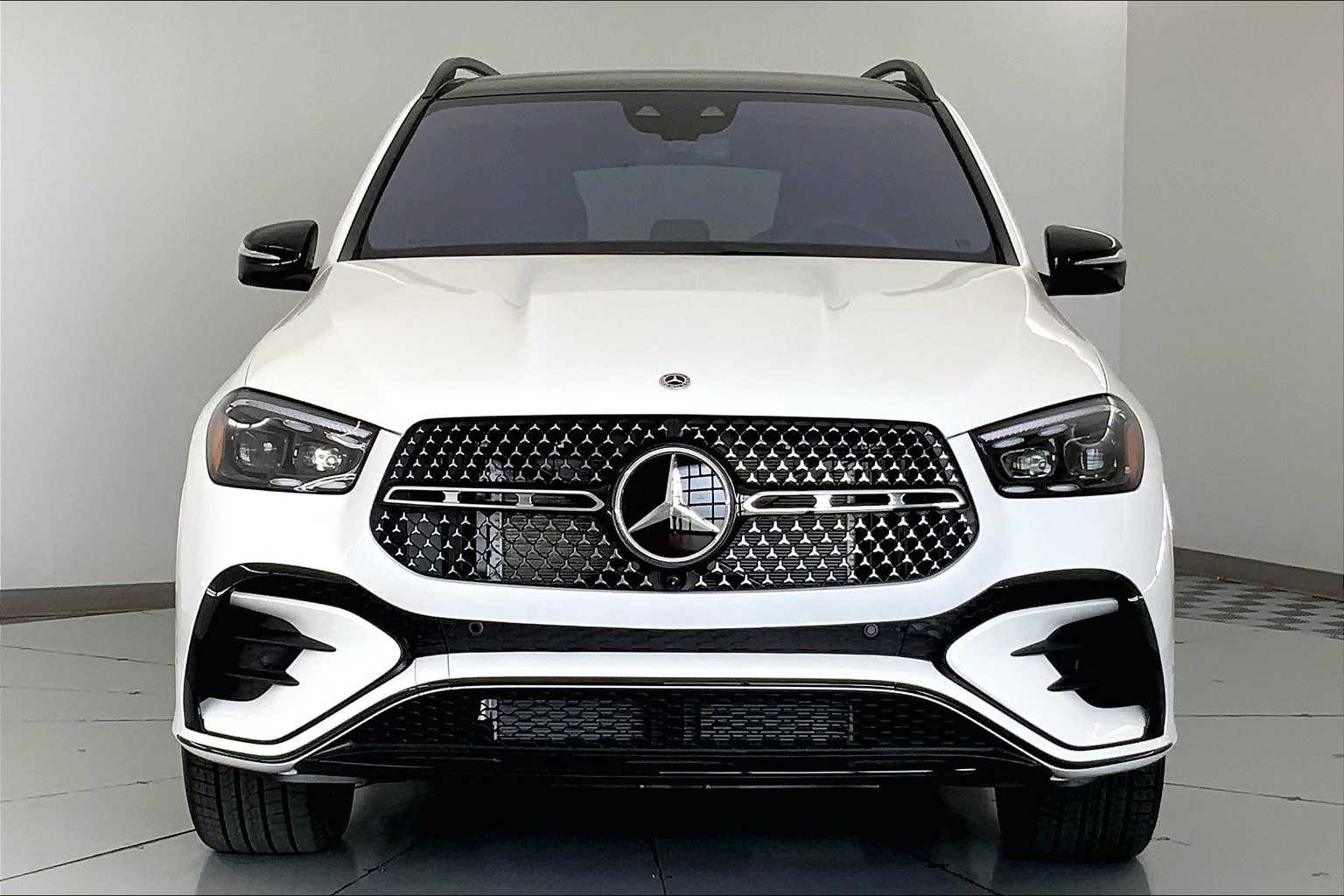 Thumbnail: 2026 Mercedes-Benz GLE - 6