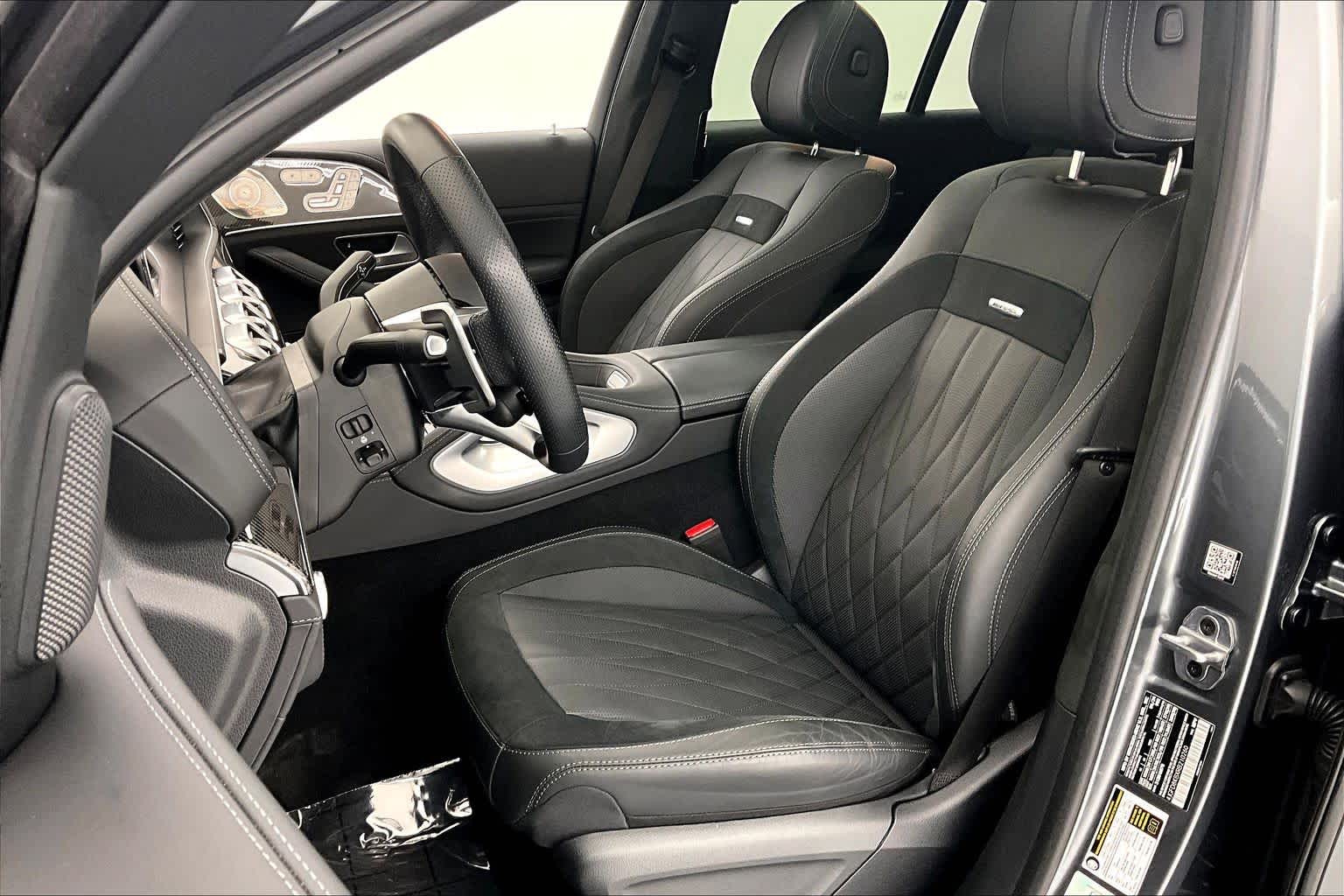 Thumbnail: 2024 Mercedes-Benz GL-Class - 11