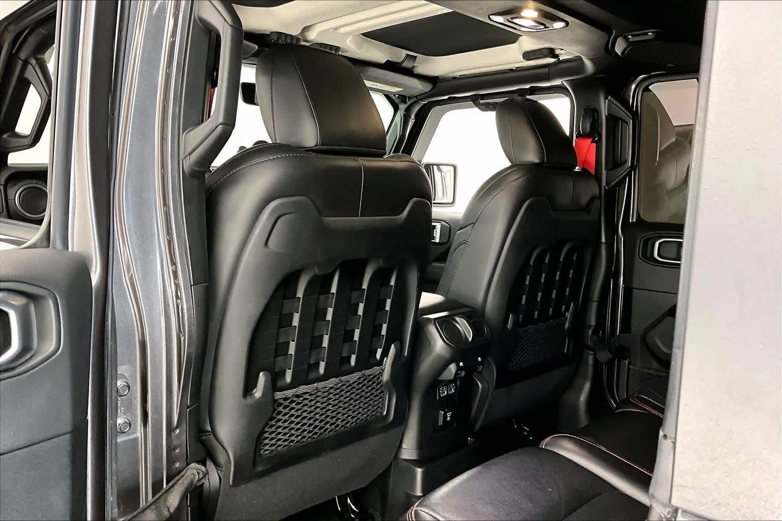 Thumbnail: 2020 Jeep Wrangler - 11