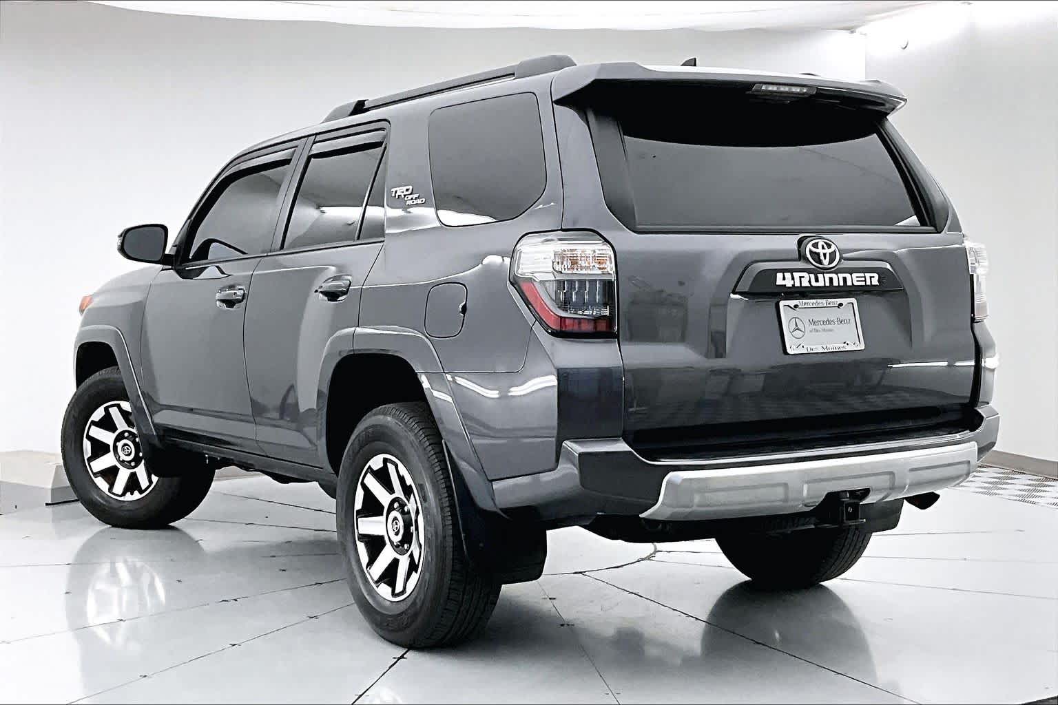 Thumbnail: 2023 Toyota 4Runner - 4