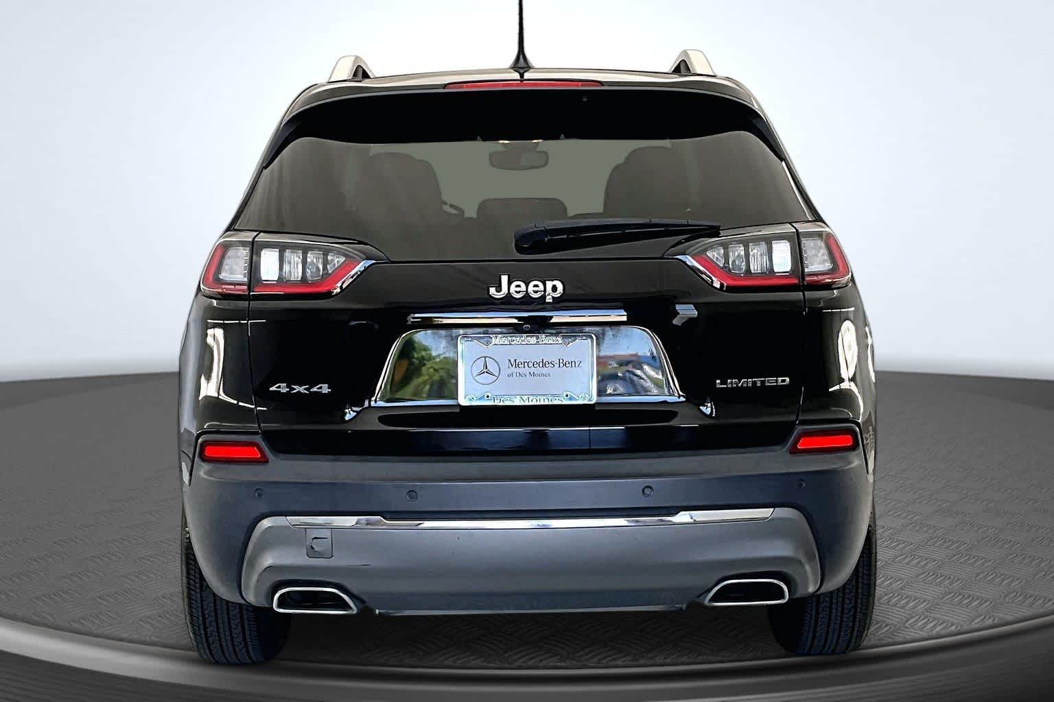 Thumbnail: 2019 Jeep Cherokee - 5