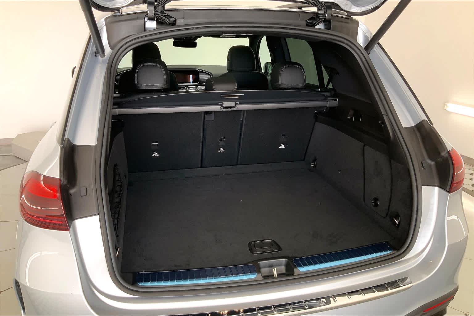 Thumbnail: 2025 Mercedes-Benz GLE - 19