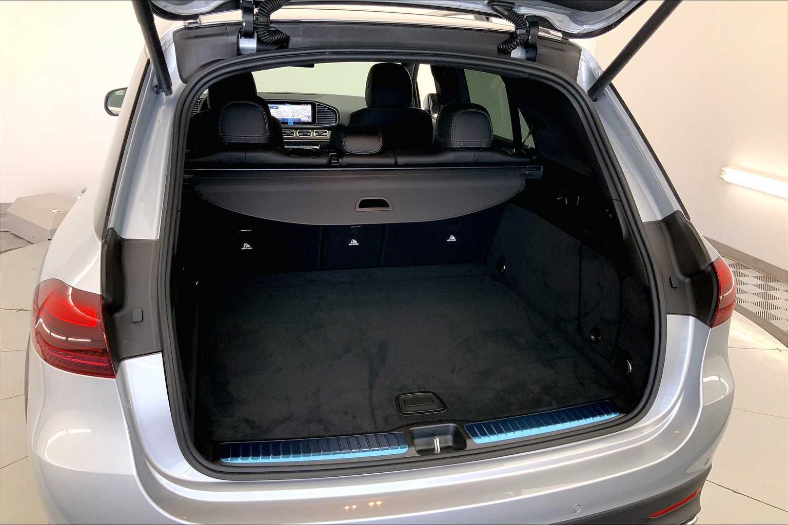 Thumbnail: 2025 Mercedes-Benz GLE - 19