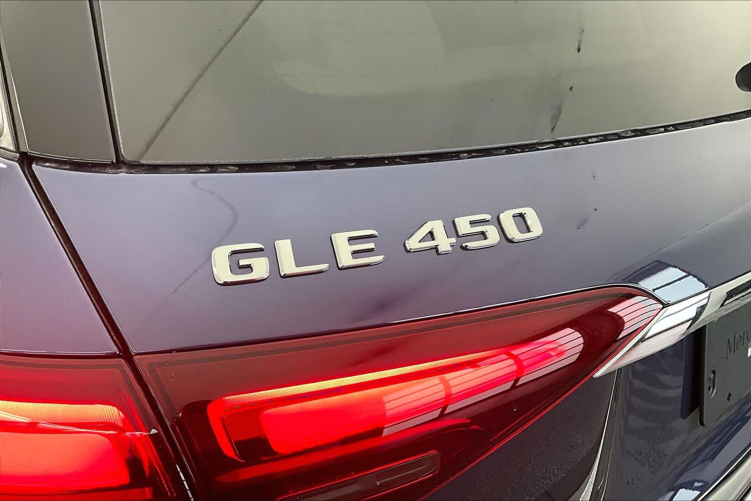 Thumbnail: 2026 Mercedes-Benz GLE - 7